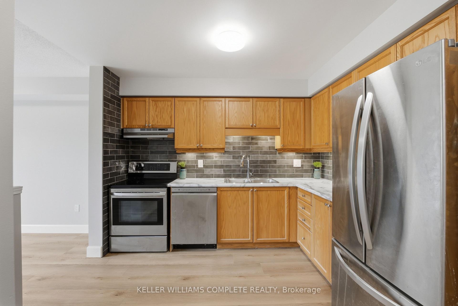 Photo 14 of Unit 3, 30 Imperial Road S, Guelph, Willow West/Sugarbush/West Acres — HOMEH