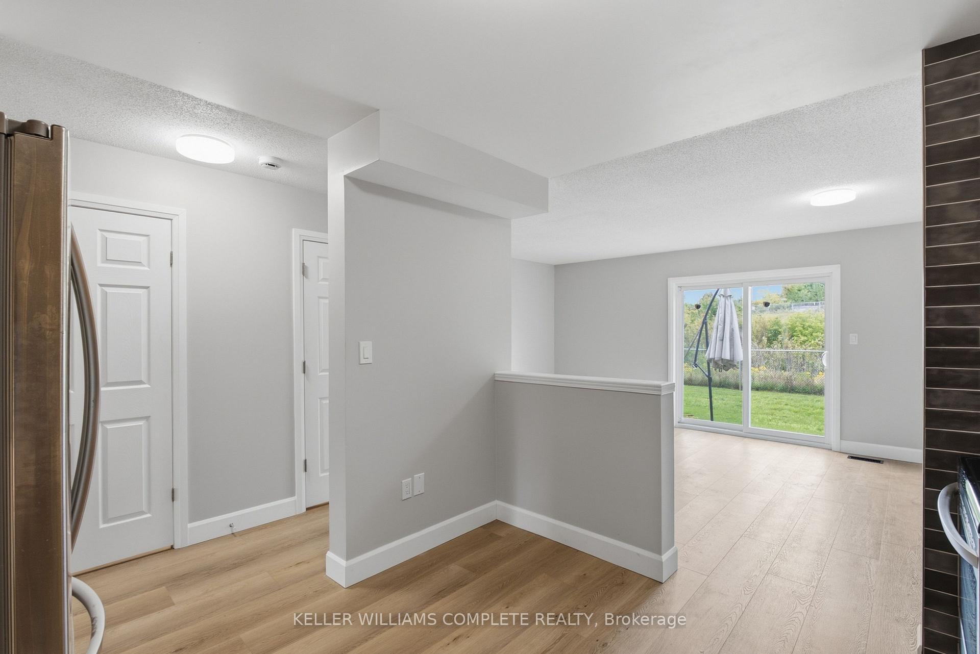Photo 17 of Unit 3, 30 Imperial Road S, Guelph, Willow West/Sugarbush/West Acres — HOMEH