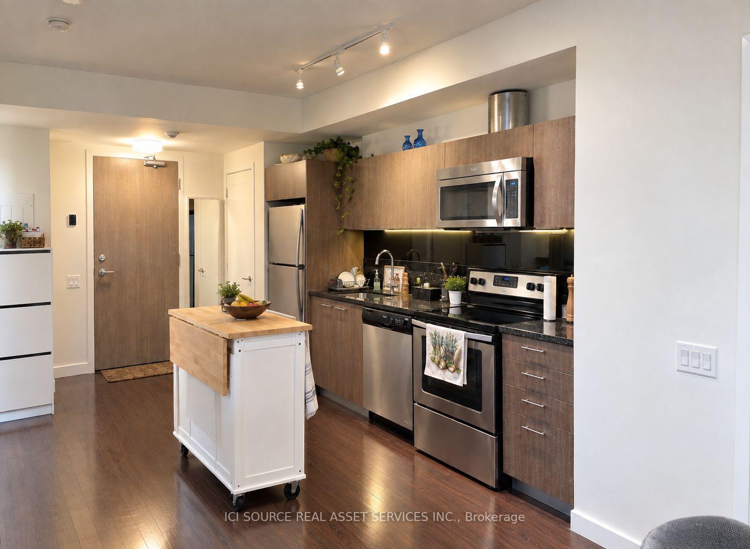 Photo 6 of Unit 2509, 390 Cherry Street, Toronto, Waterfront Communities — HOMEH