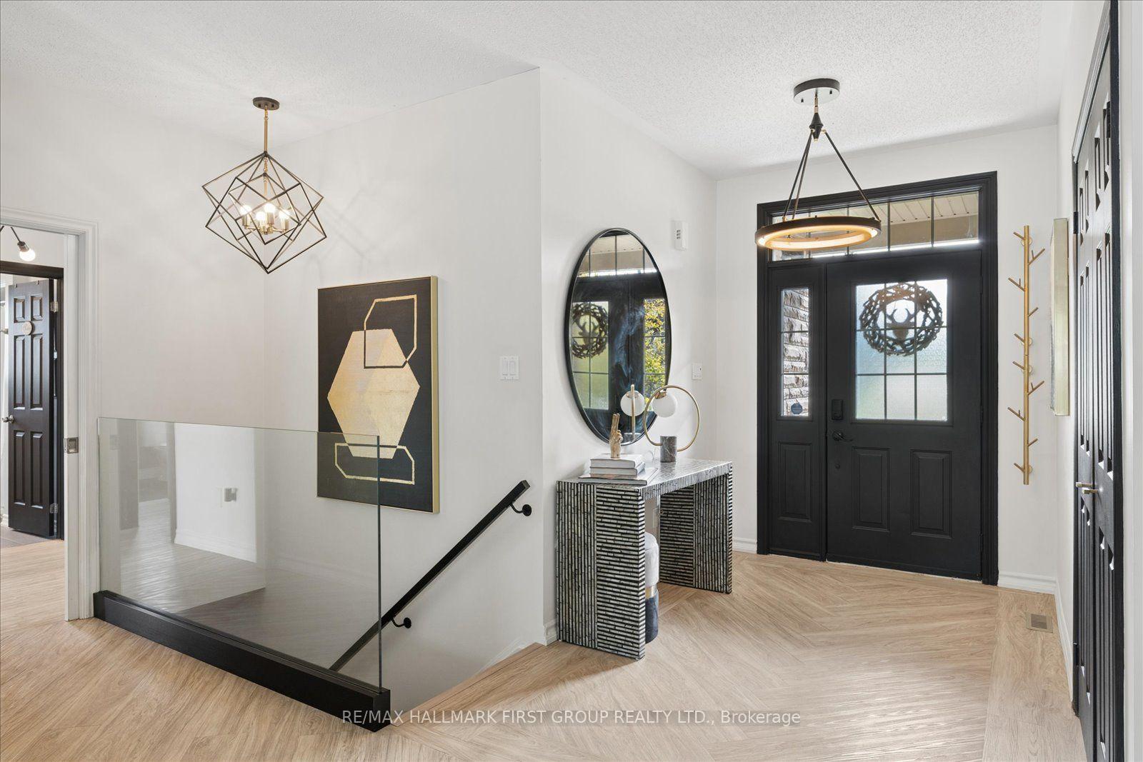 Photo 4 of 33 Deerfield Drive, Hamilton Township, Baltimore — HOMEH