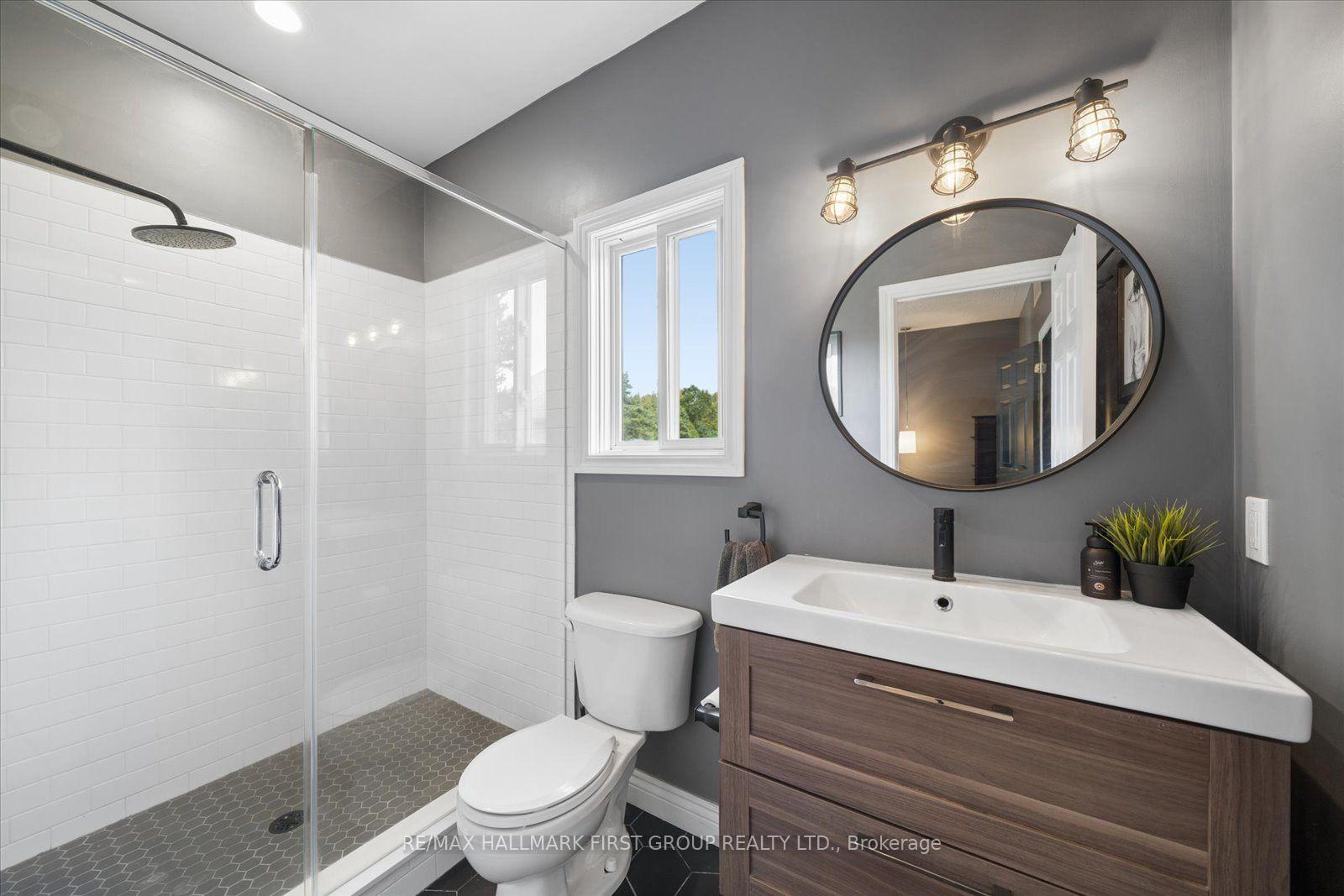 Photo 14 of 33 Deerfield Drive, Hamilton Township, Baltimore — HOMEH