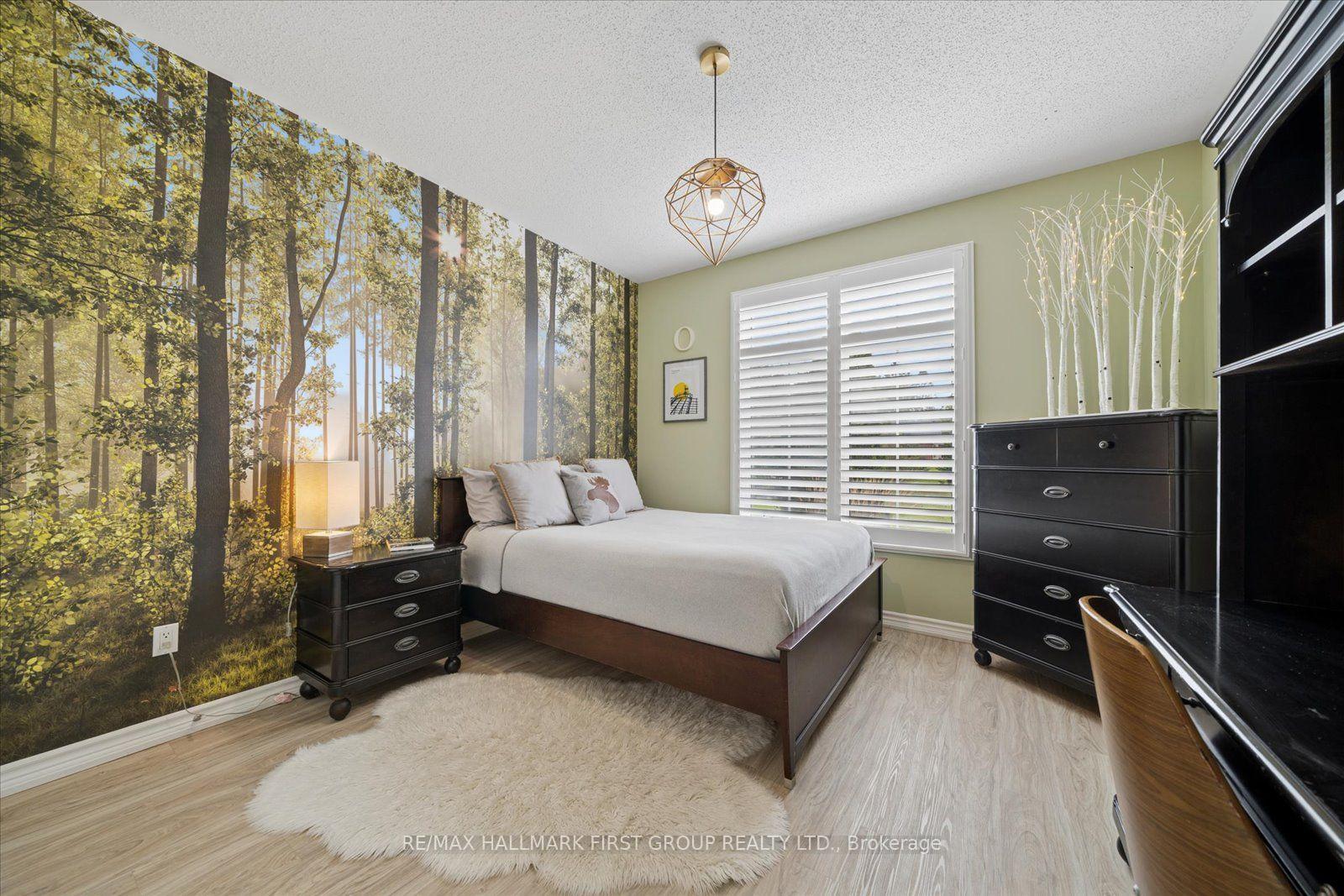 Photo 15 of 33 Deerfield Drive, Hamilton Township, Baltimore — HOMEH