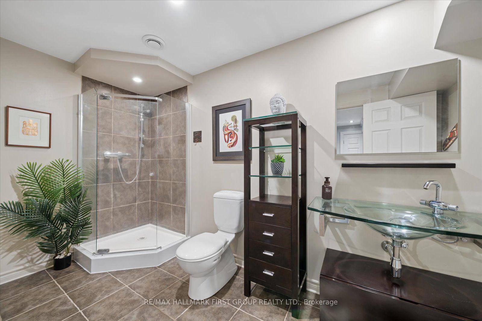 Photo 26 of 33 Deerfield Drive, Hamilton Township, Baltimore — HOMEH