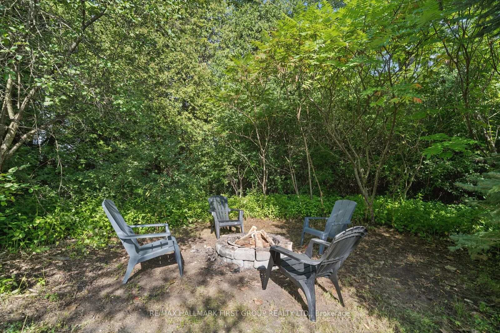 Photo 36 of 33 Deerfield Drive, Hamilton Township, Baltimore — HOMEH