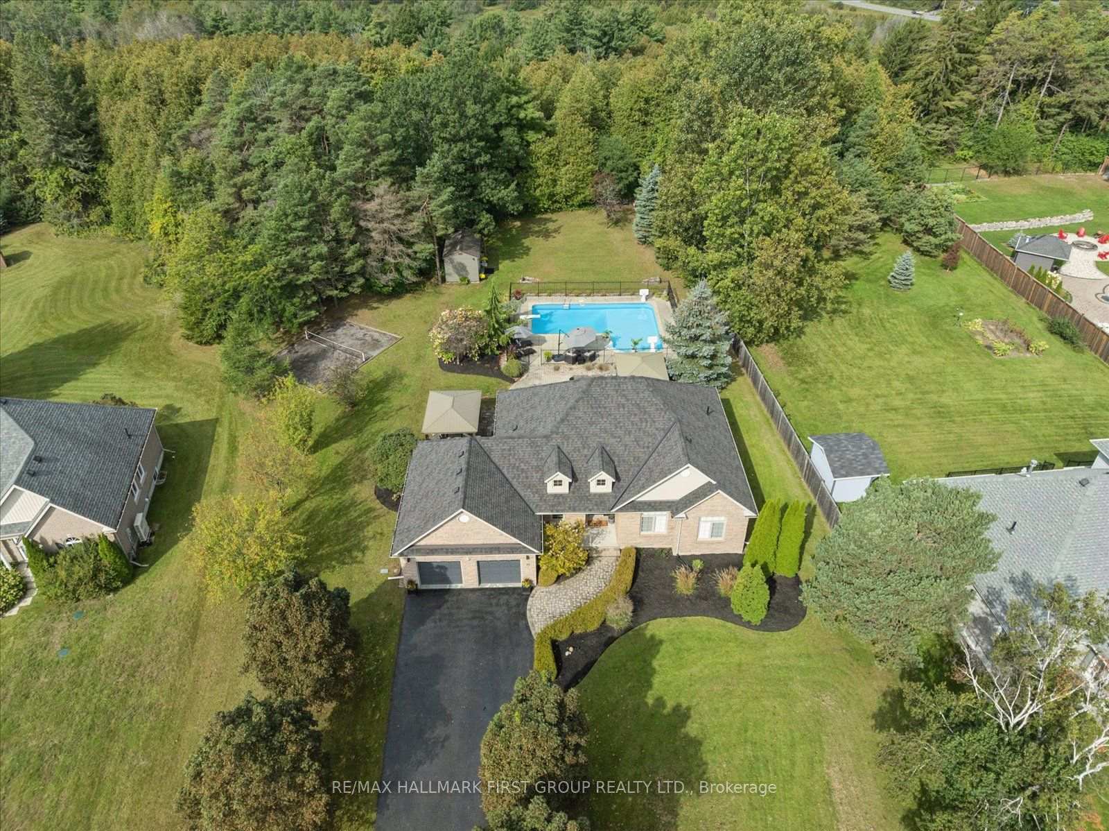 Photo 37 of 33 Deerfield Drive, Hamilton Township, Baltimore — HOMEH