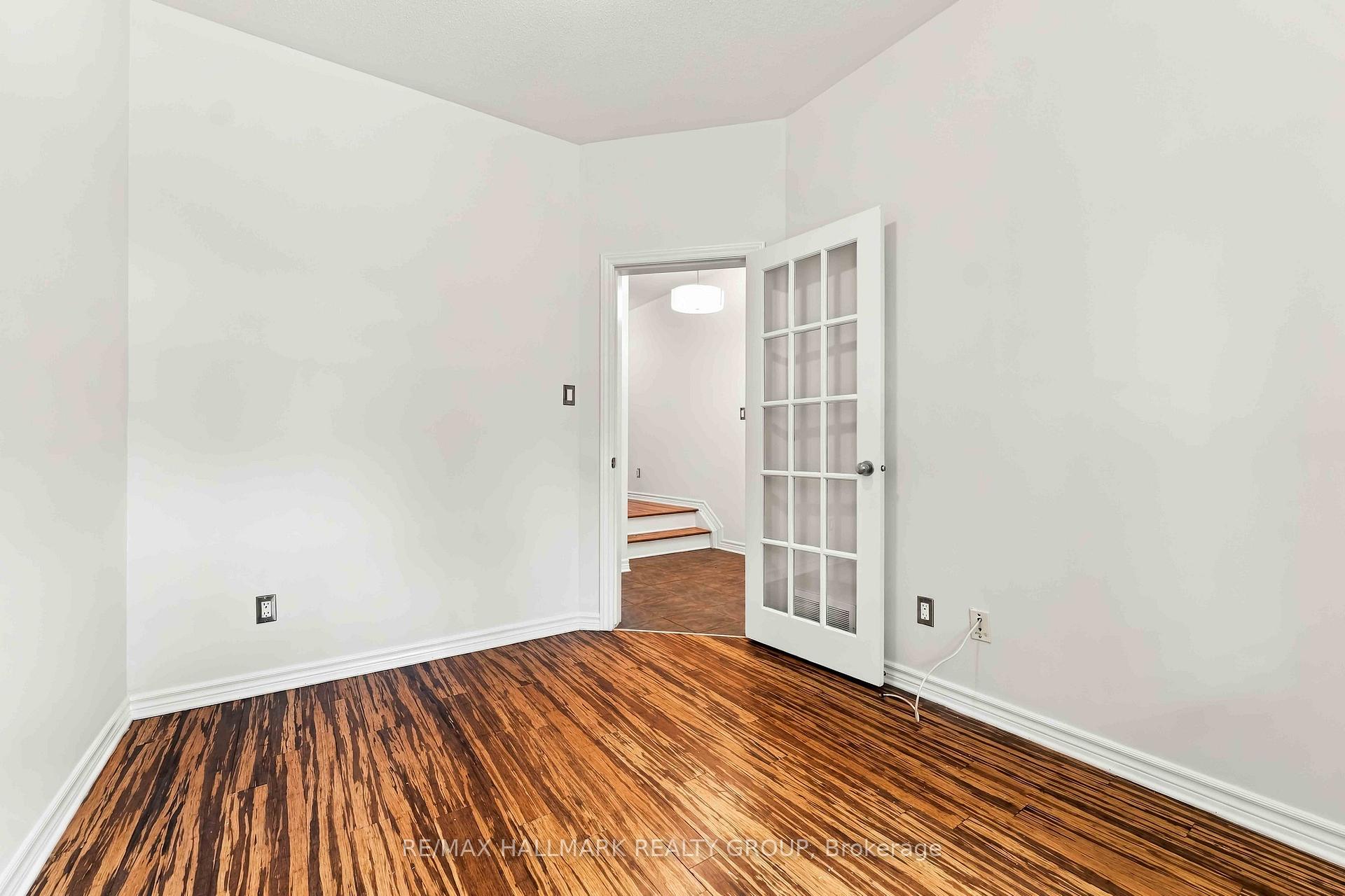 Photo 5 of 486 Paul Metivier Drive, Ottawa, Barrhaven - Strandherd — HOMEH