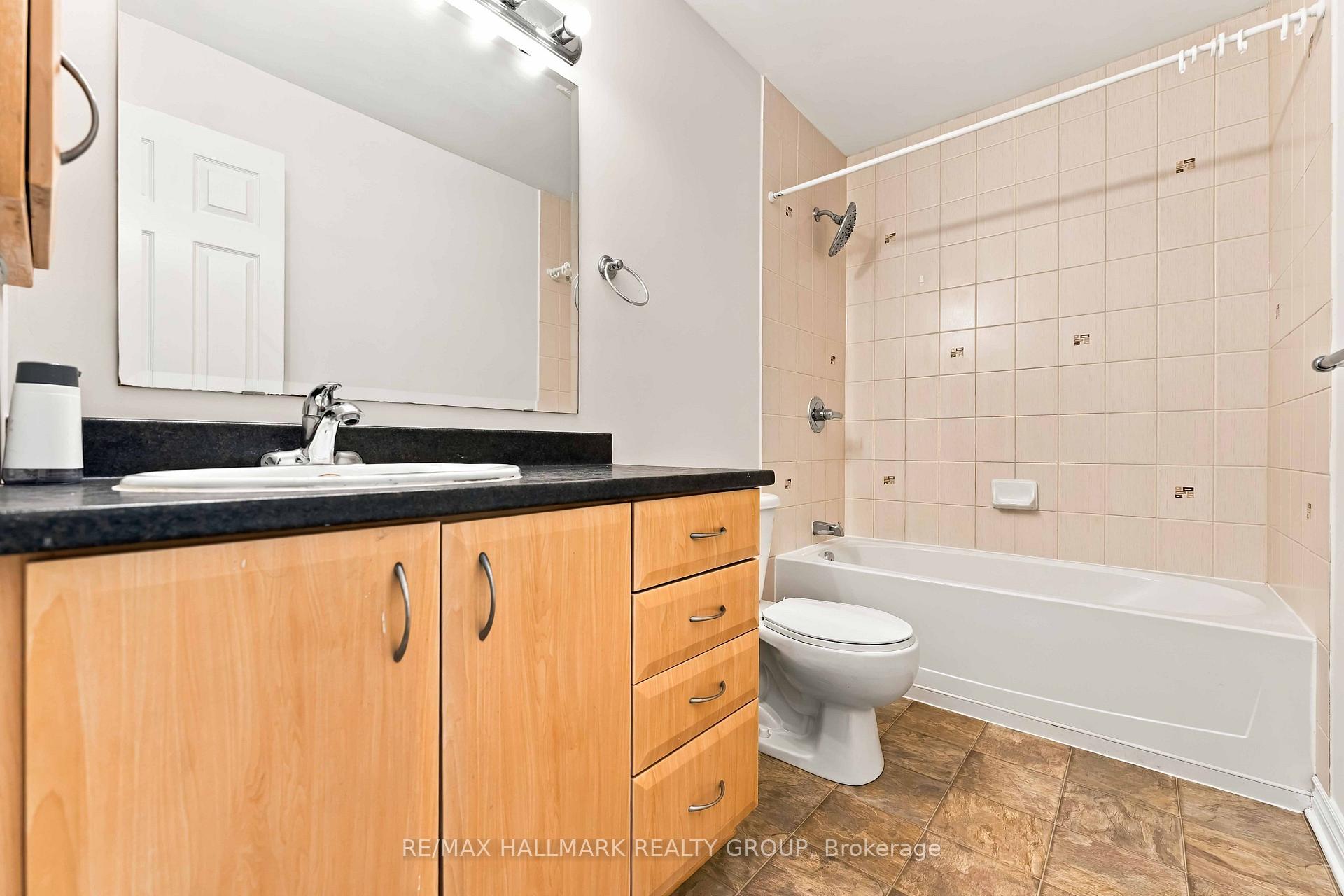 Photo 34 of 486 Paul Metivier Drive, Ottawa, Barrhaven - Strandherd — HOMEH
