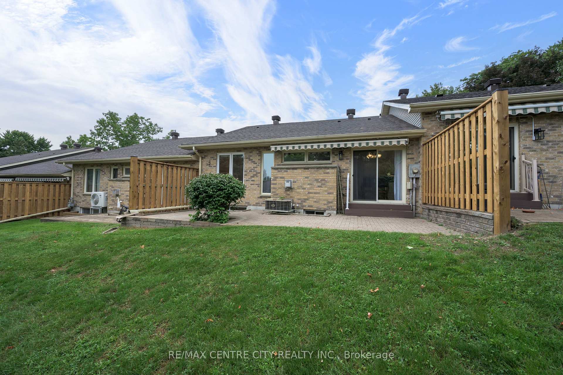 Photo 5 of Unit 53, 1241 Hamilton Road, London, East P — HOMEH