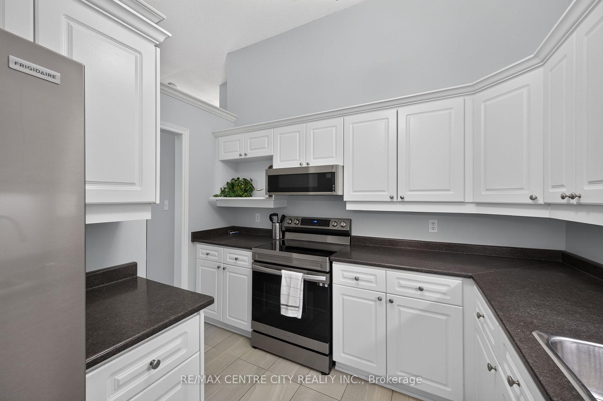 Photo 17 of Unit 53, 1241 Hamilton Road, London, East P — HOMEH
