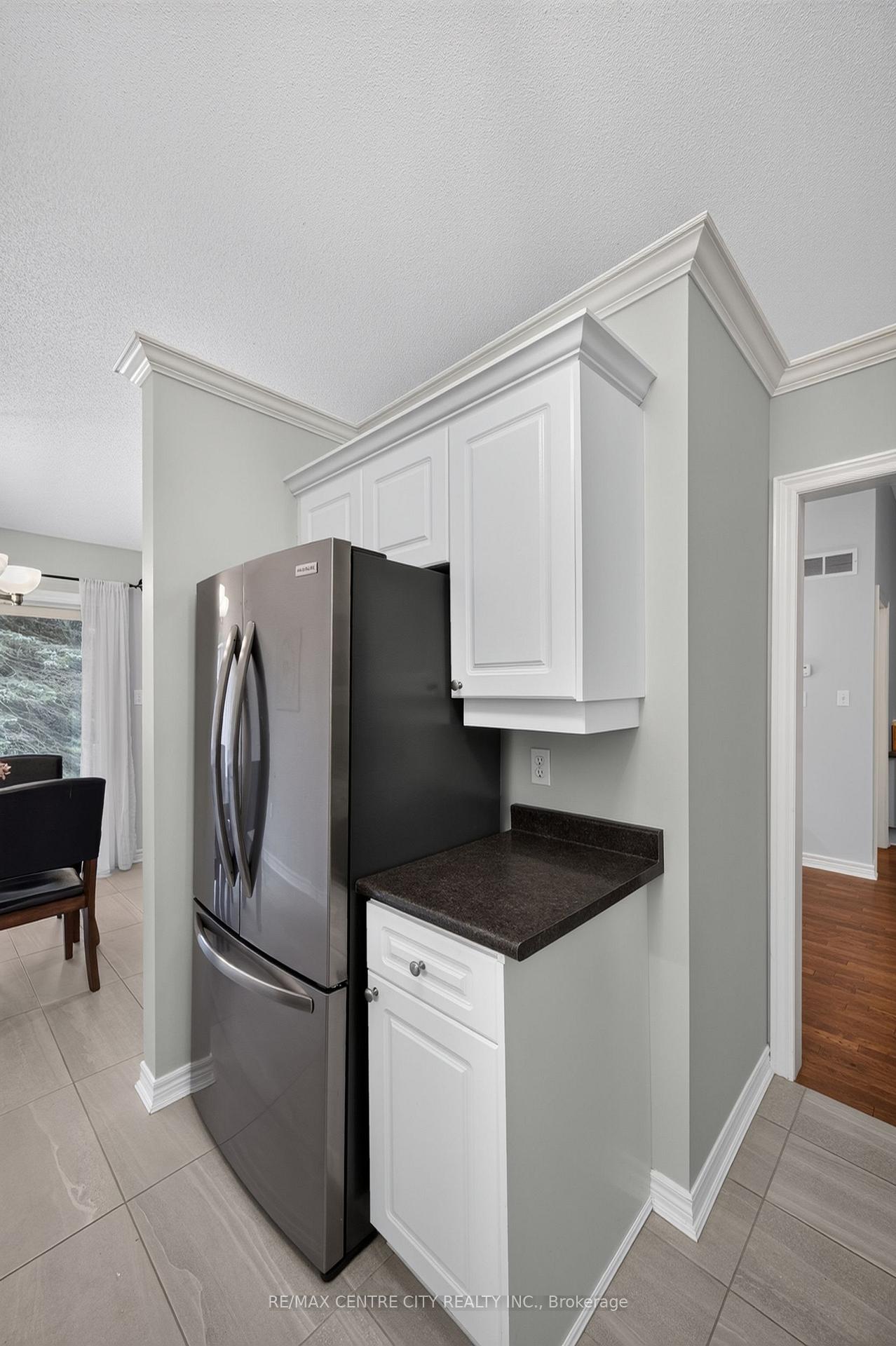 Photo 19 of Unit 53, 1241 Hamilton Road, London, East P — HOMEH