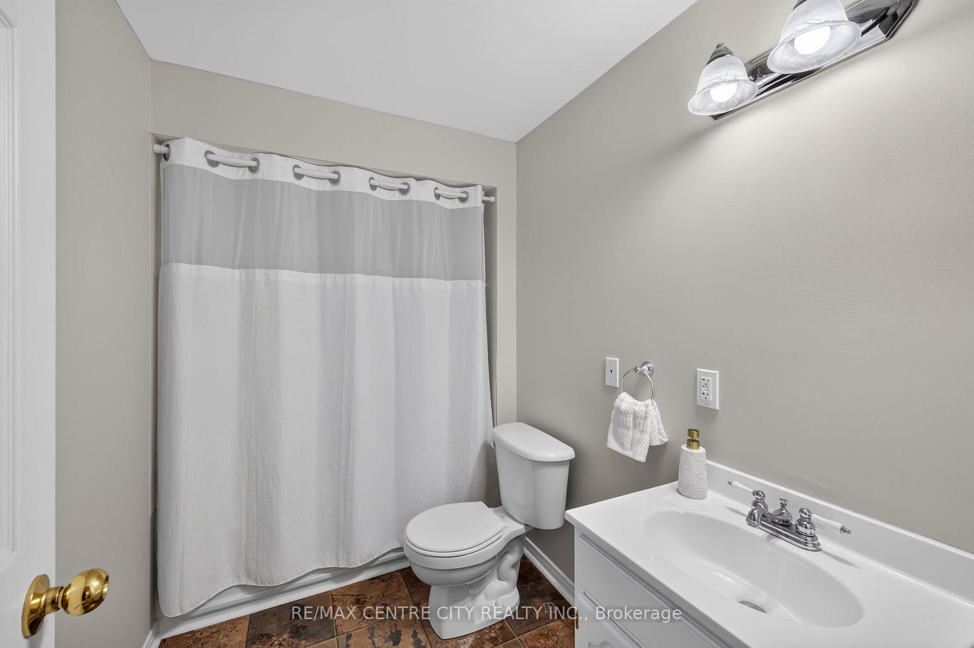 Photo 29 of Unit 53, 1241 Hamilton Road, London, East P — HOMEH