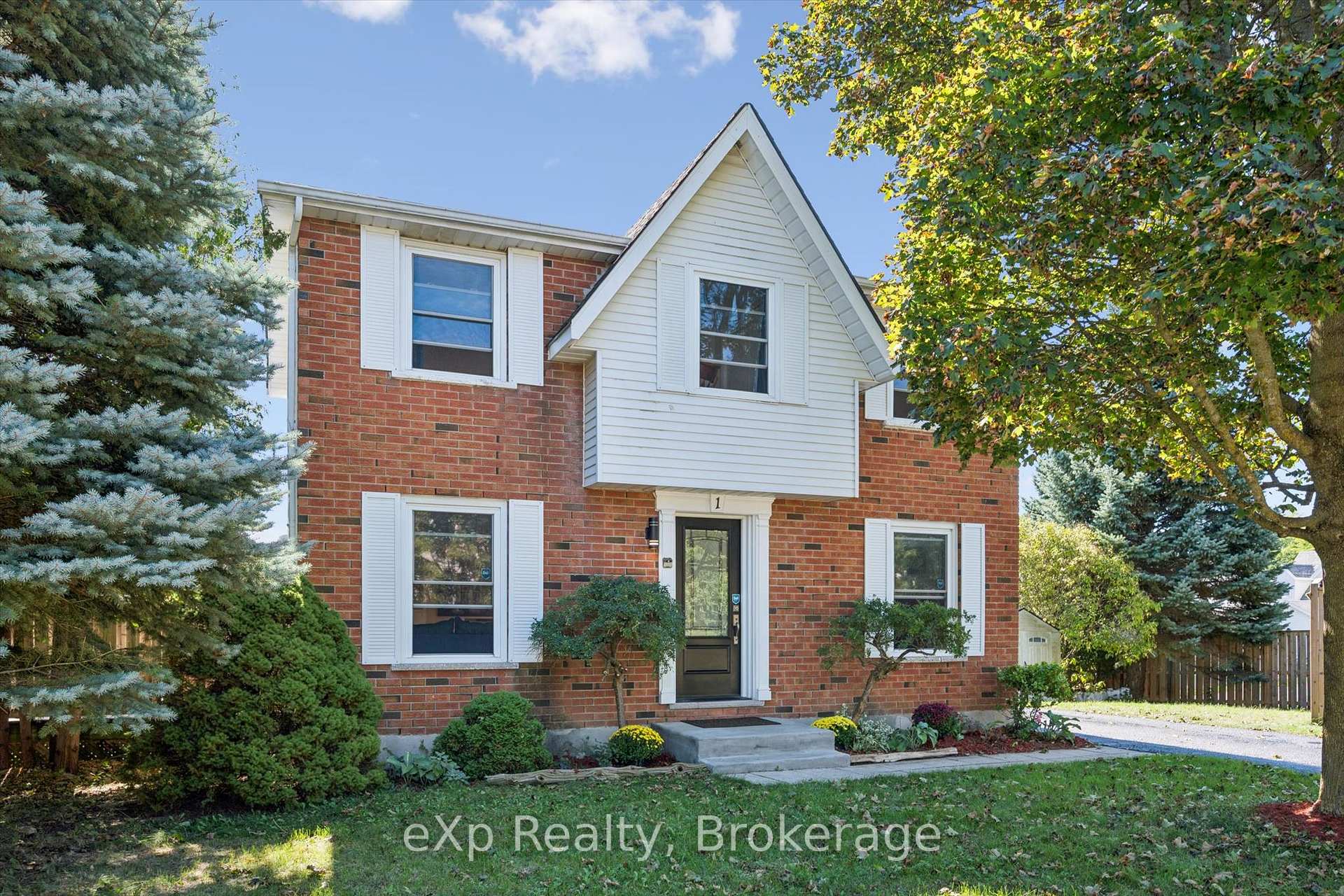 Photo 1 of 1 Chesterton Lane, Guelph, Grange Road — HOMEH