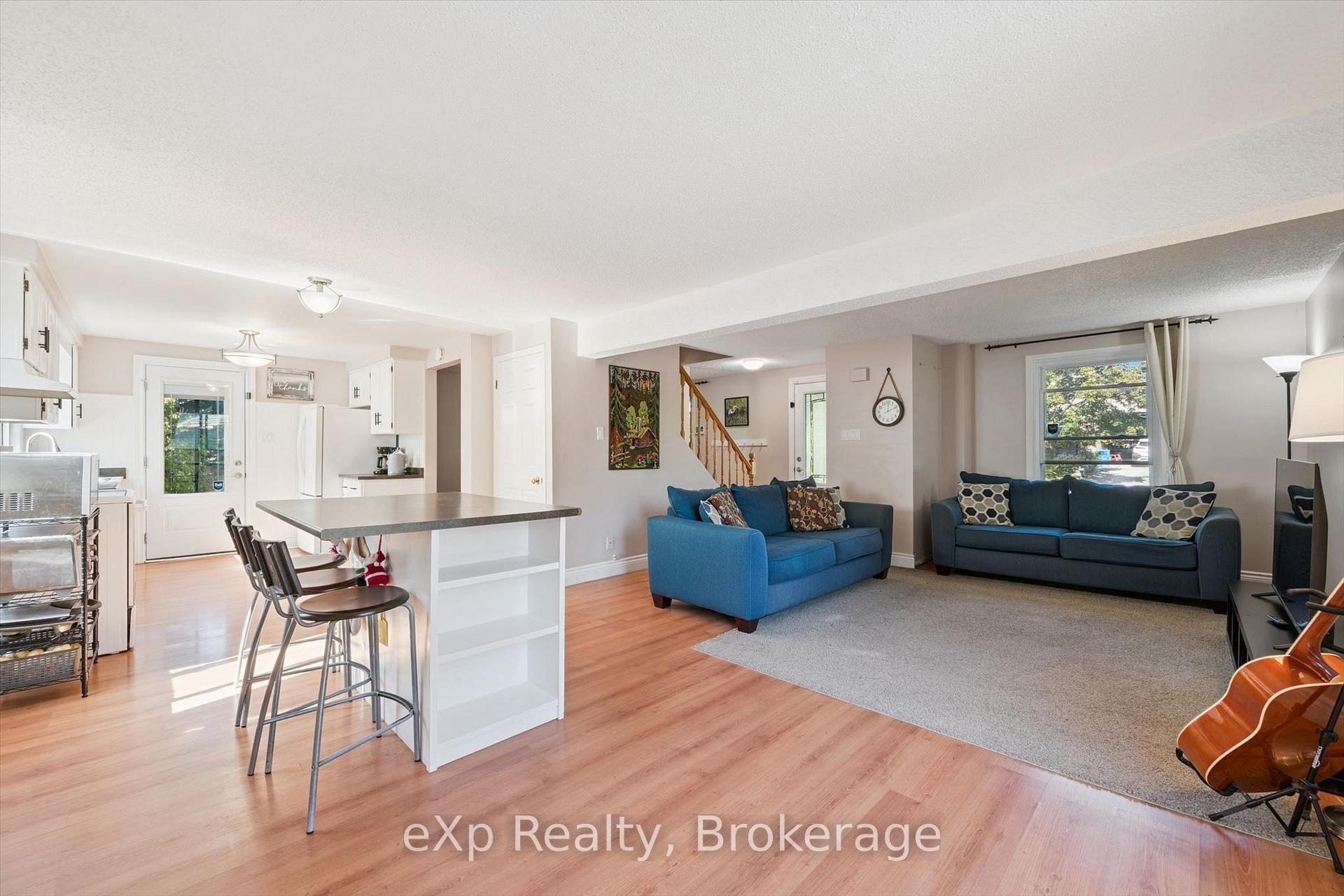 Photo 10 of 1 Chesterton Lane, Guelph, Grange Road — HOMEH