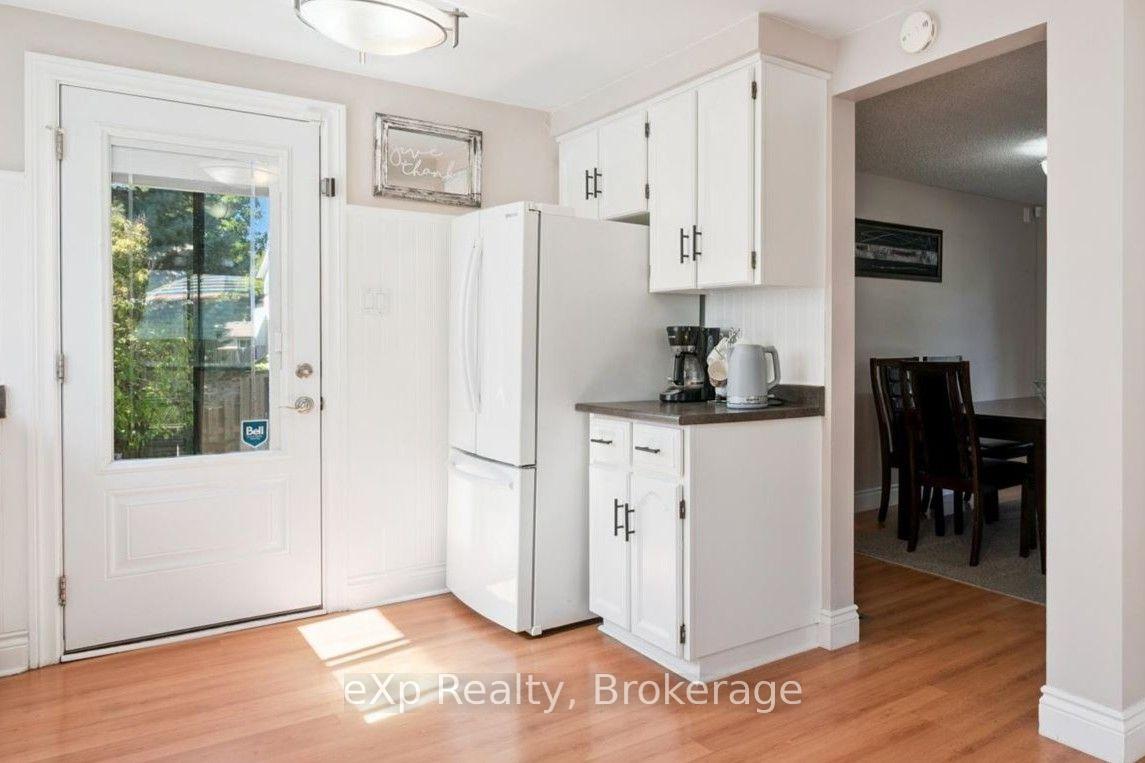 Photo 19 of 1 Chesterton Lane, Guelph, Grange Road — HOMEH