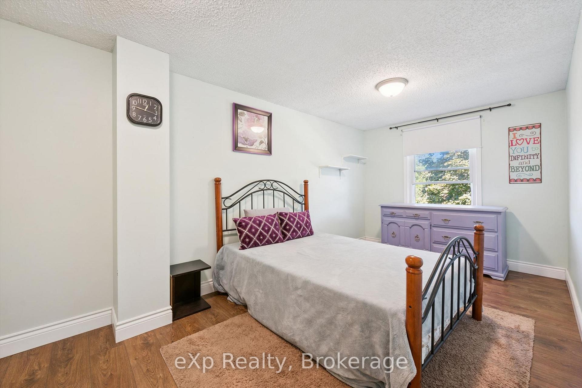 Photo 26 of 1 Chesterton Lane, Guelph, Grange Road — HOMEH