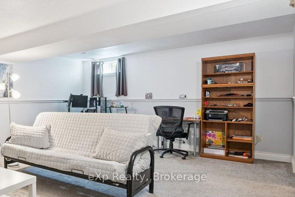 Photo 36 of 1 Chesterton Lane, Guelph, Grange Road — HOMEH