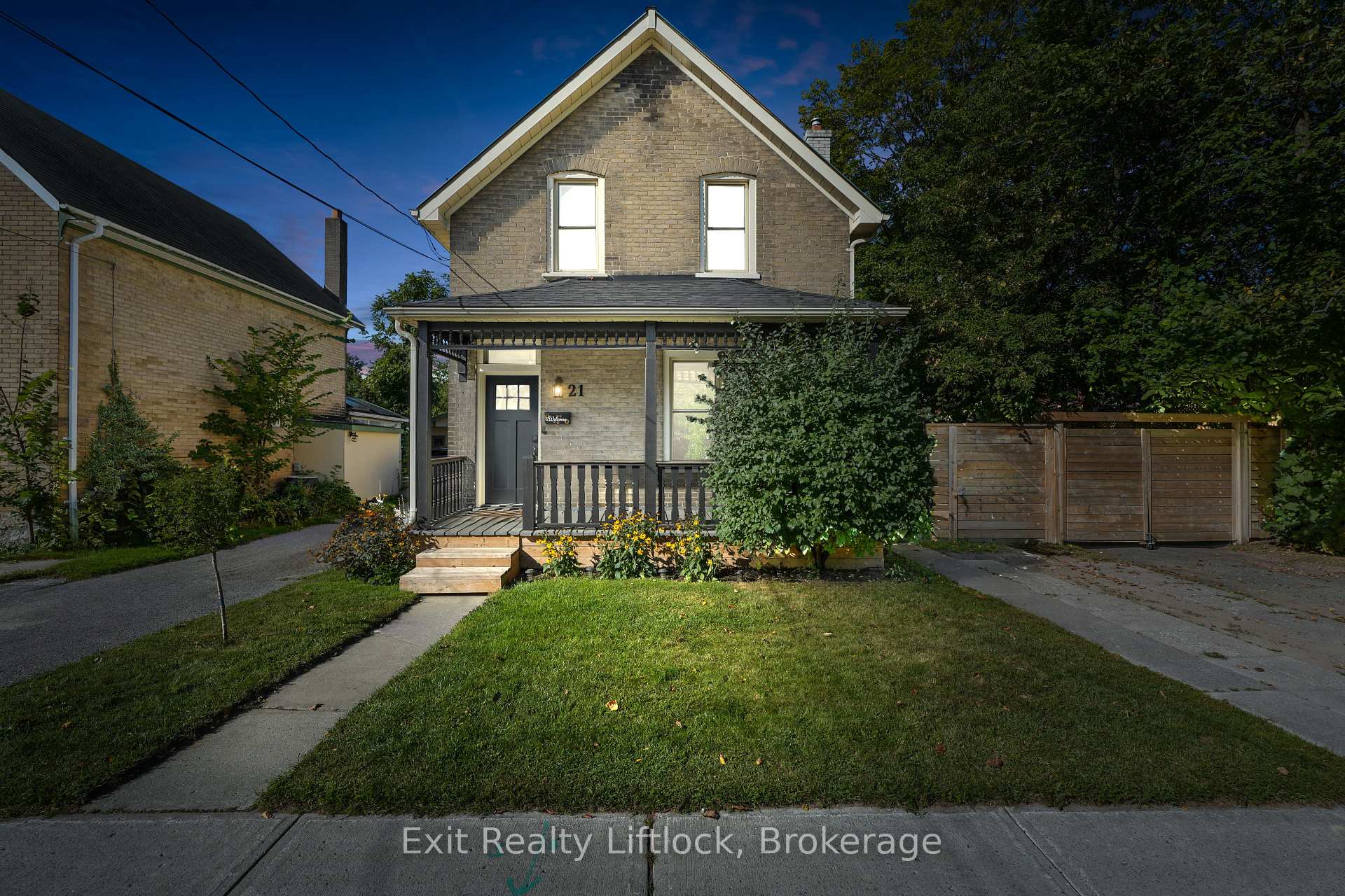 Photo of 21 Aylmer Street S