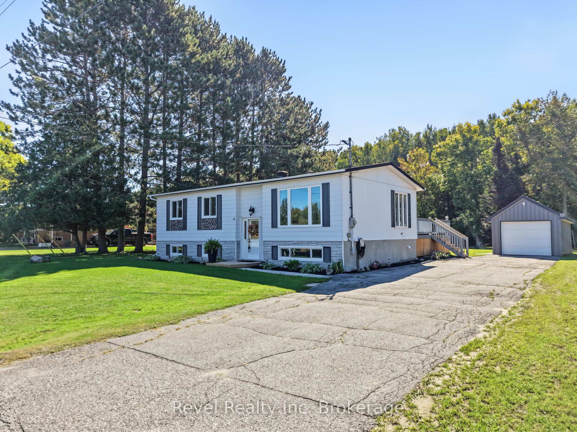 Photo of 30 Maple Street