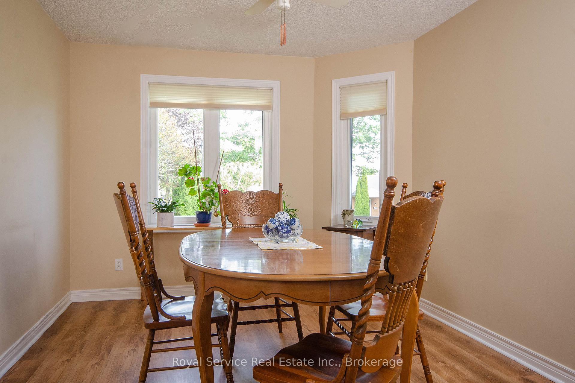 Photo 9 of 747 Greer Crescent, Cobourg — HOMEH