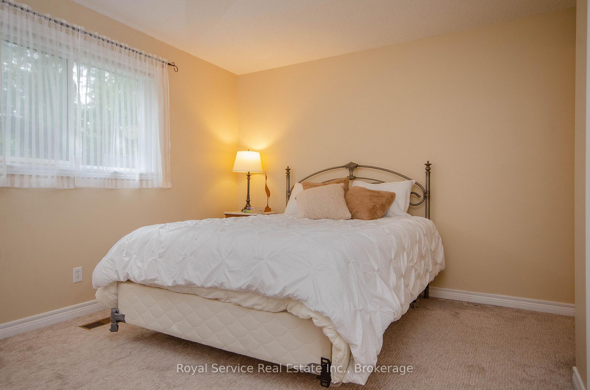 Photo 14 of 747 Greer Crescent, Cobourg — HOMEH