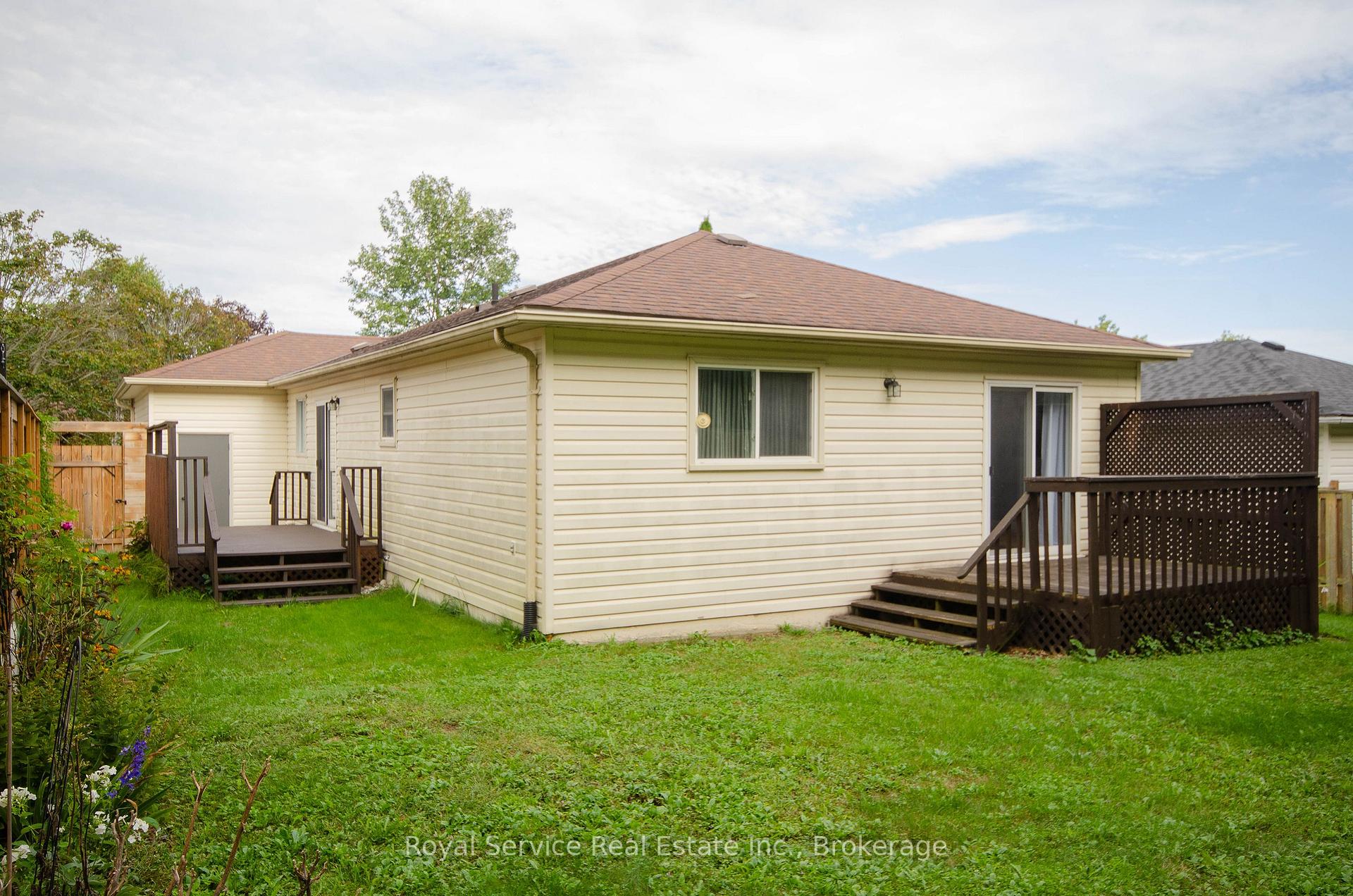 Photo 22 of 747 Greer Crescent, Cobourg — HOMEH