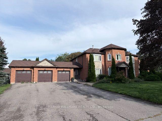 Photo of 11 Sleepy Hollow Lane