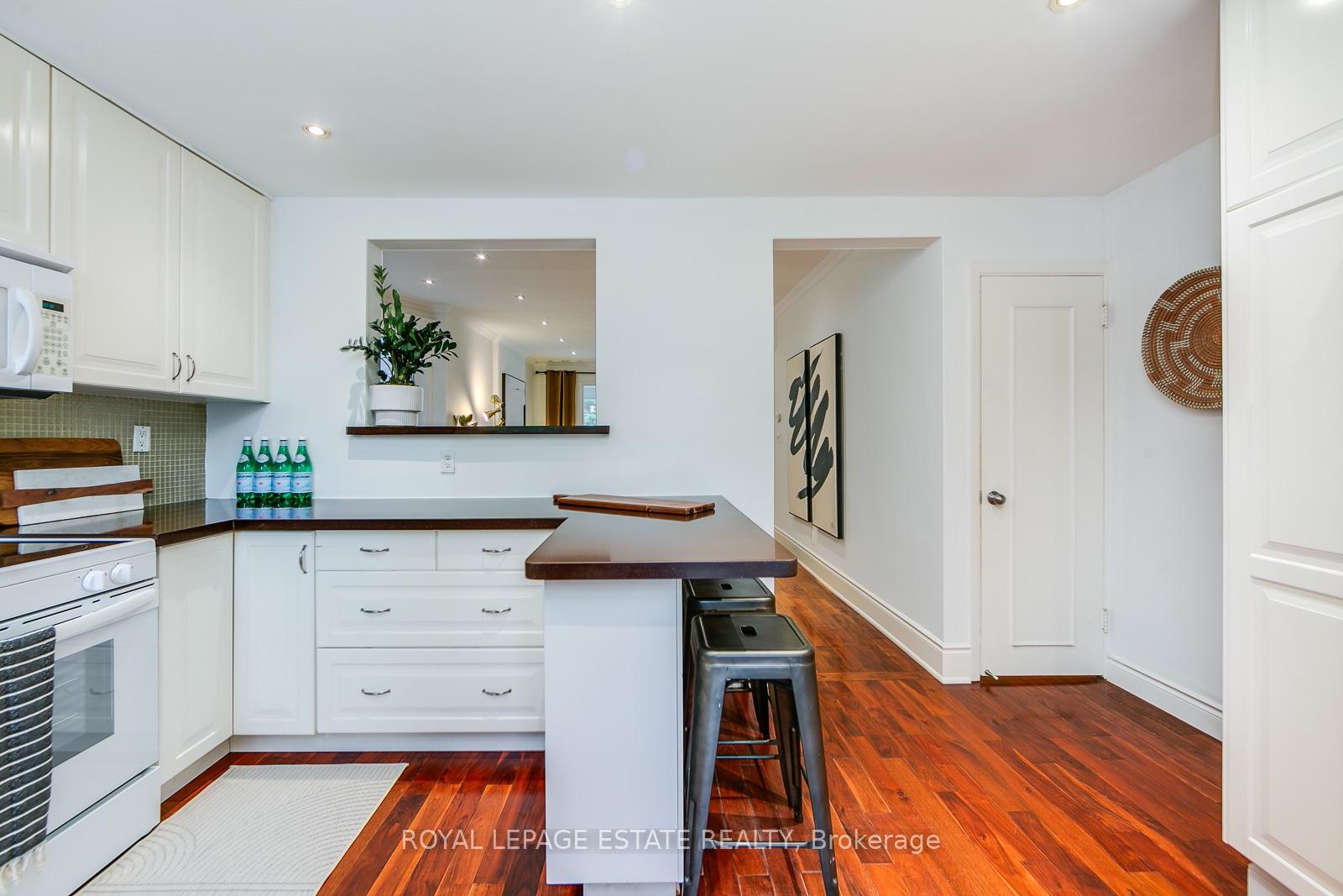 Photo 17 of 98 Malvern Avenue N, Toronto, East End-Danforth — HOMEH