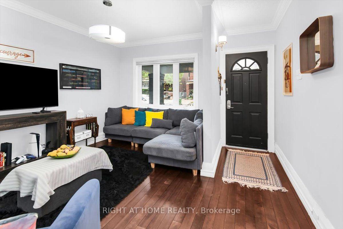 Photo 3 of 292 Arlington Avenue, Toronto, Oakwood Village — HOMEH