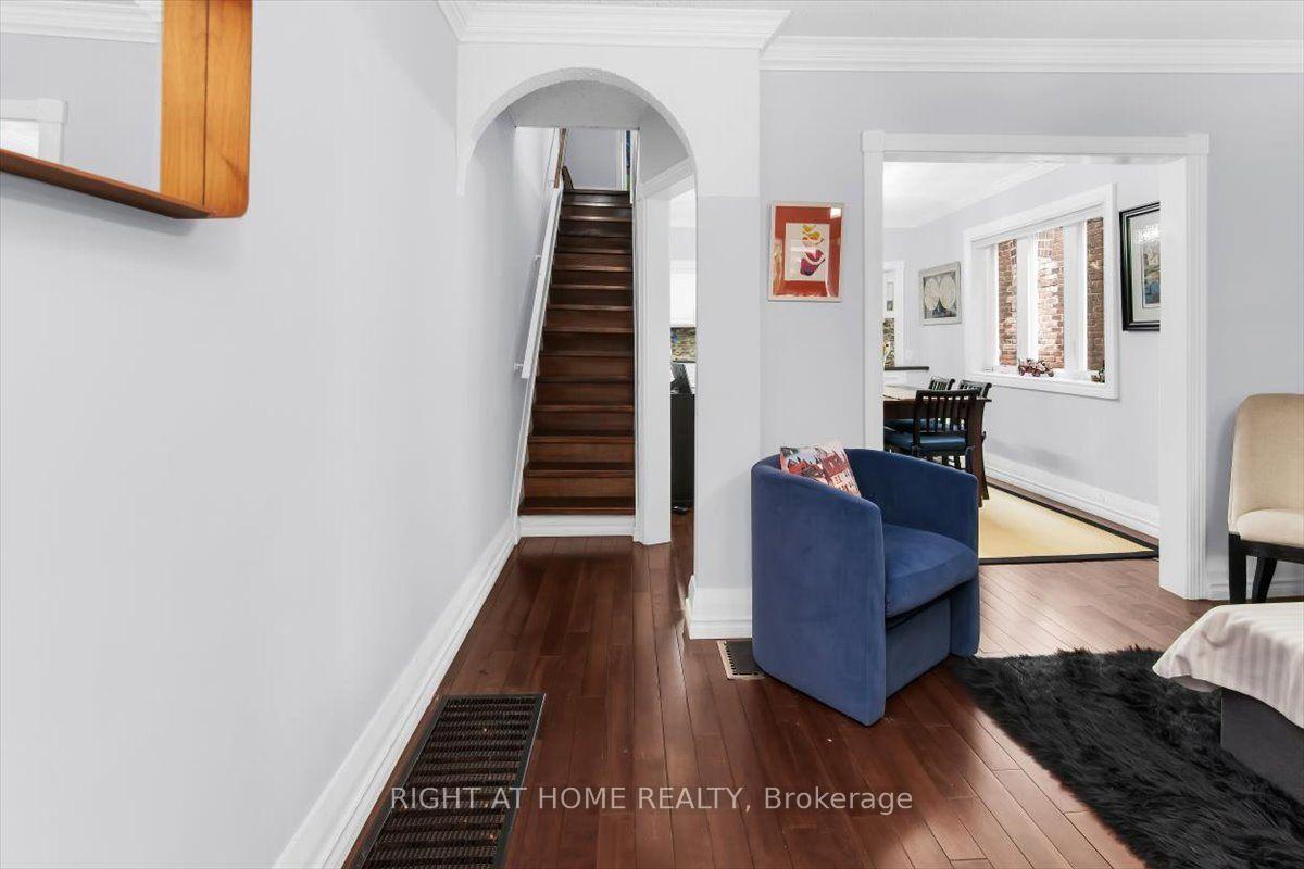 Photo 4 of 292 Arlington Avenue, Toronto, Oakwood Village — HOMEH