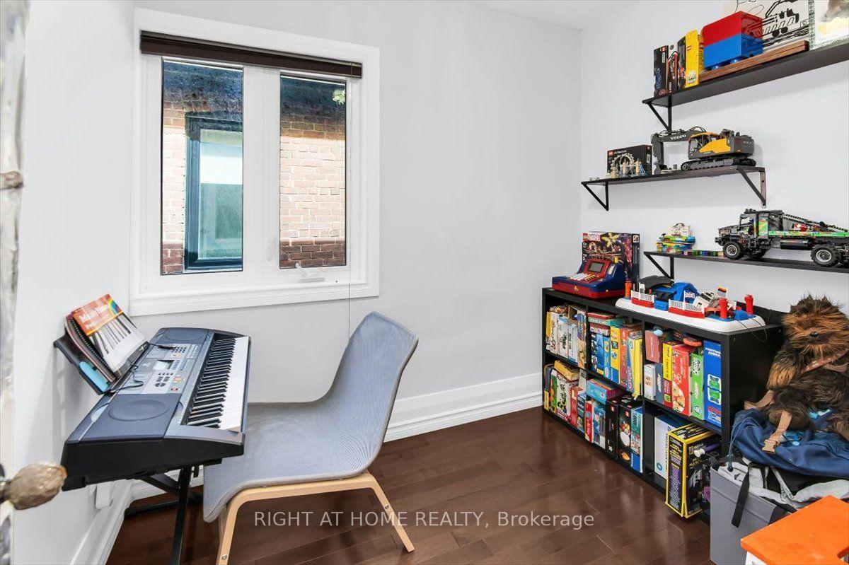 Photo 18 of 292 Arlington Avenue, Toronto, Oakwood Village — HOMEH