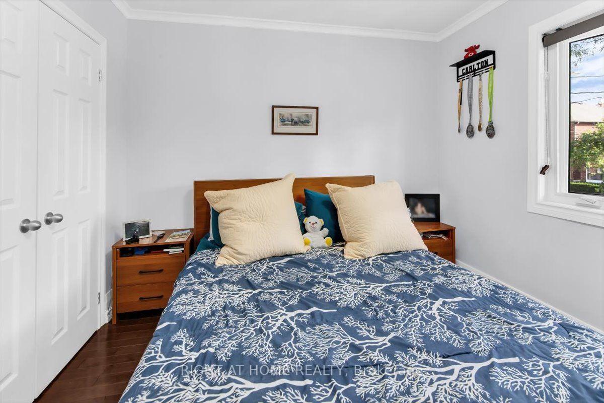 Photo 19 of 292 Arlington Avenue, Toronto, Oakwood Village — HOMEH