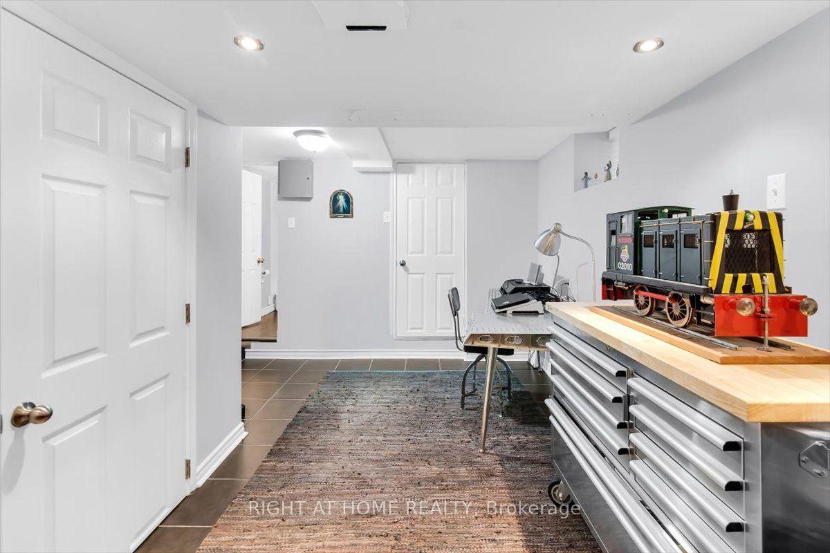 Photo 28 of 292 Arlington Avenue, Toronto, Oakwood Village — HOMEH