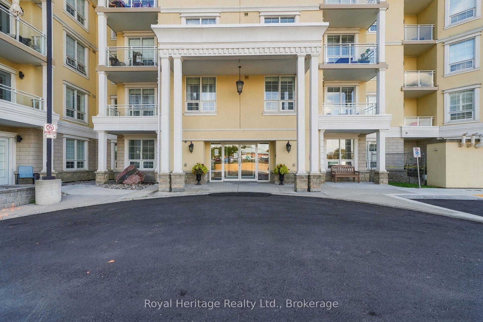 Photo 4 of Unit 106, 21 Brookhouse Drive, Clarington, Newcastle — HOMEH