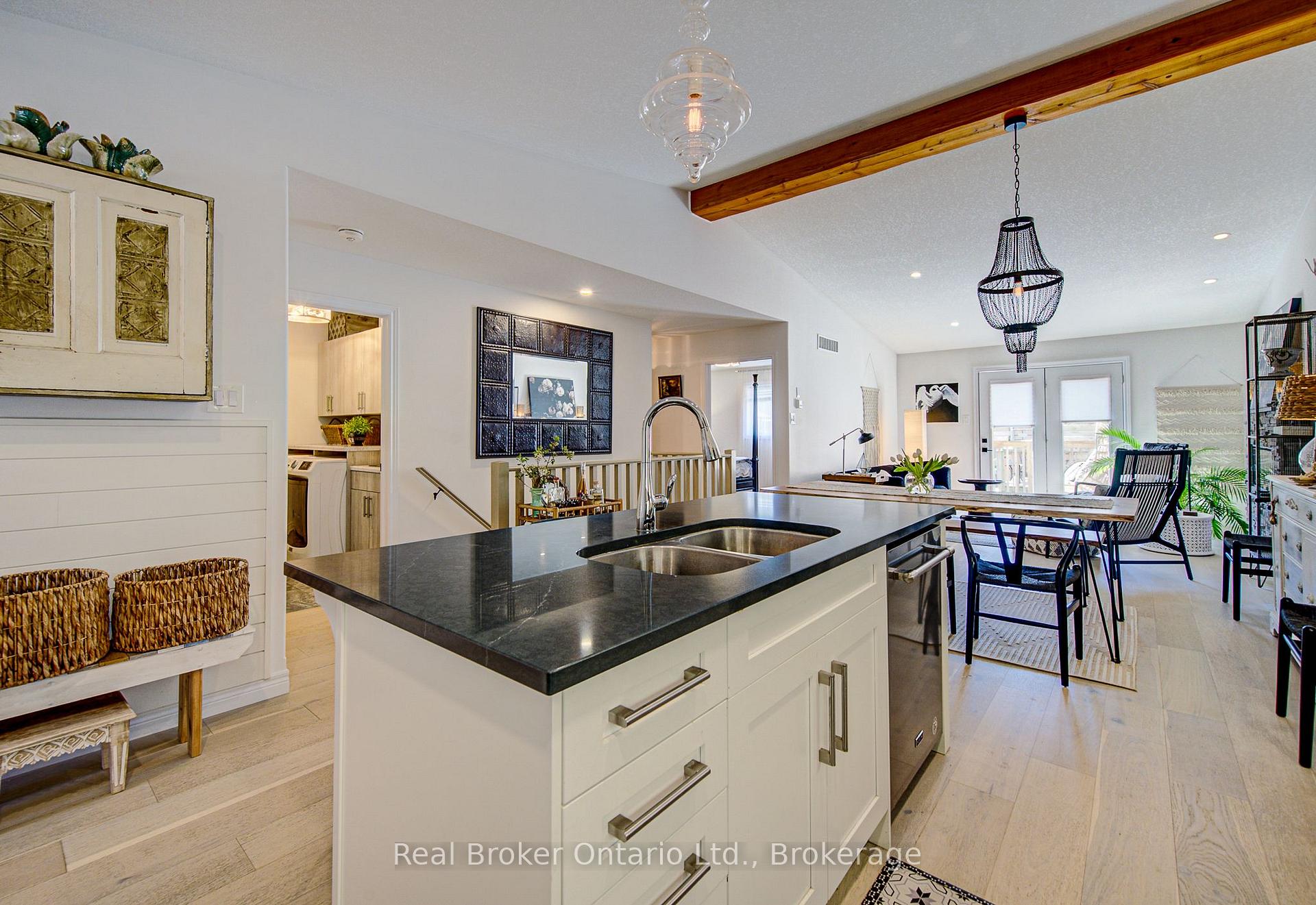 Photo 7 of Unit 52, 29 Schuyler Street, Brant, Paris — HOMEH