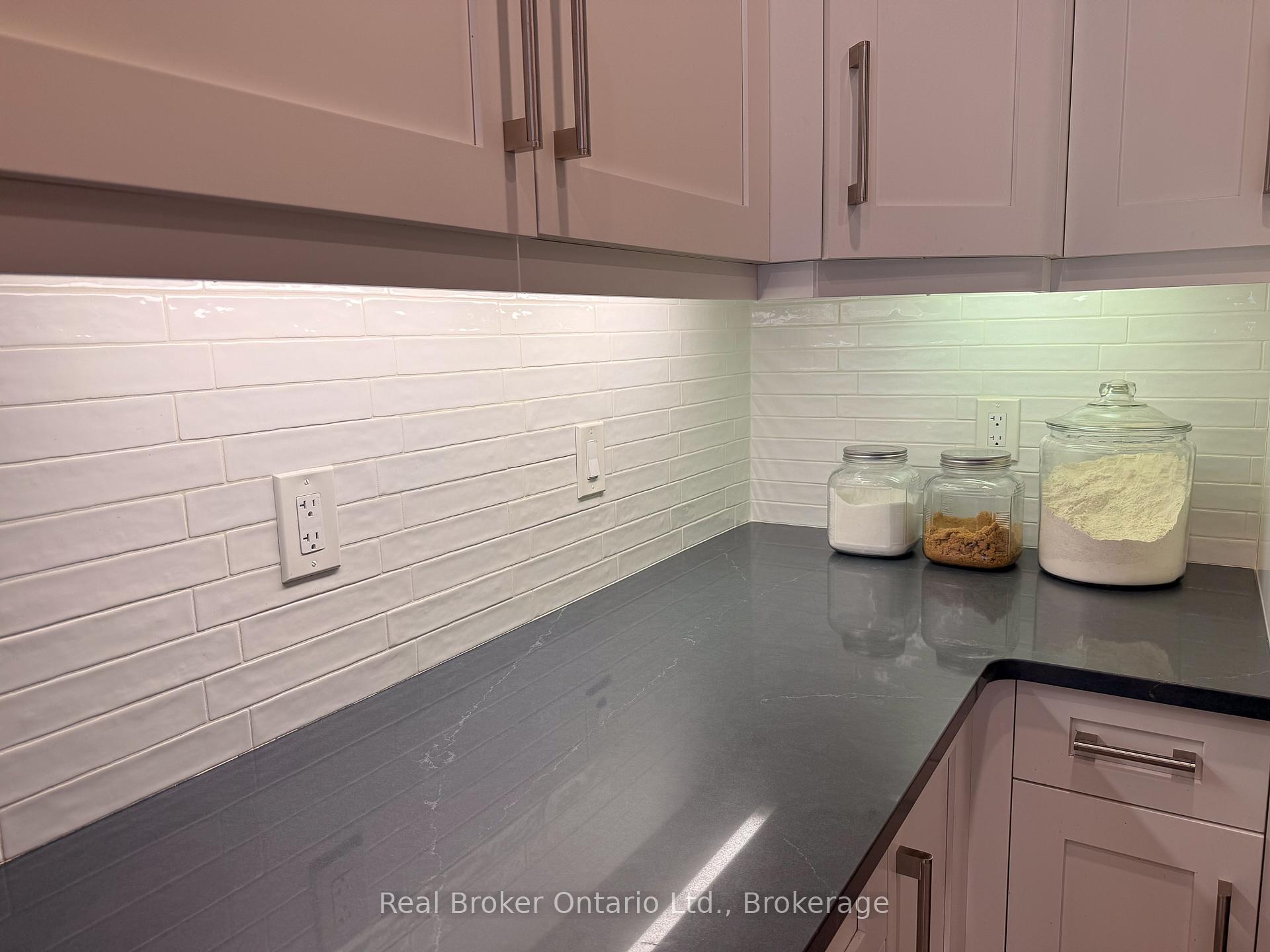 Photo 11 of Unit 52, 29 Schuyler Street, Brant, Paris — HOMEH