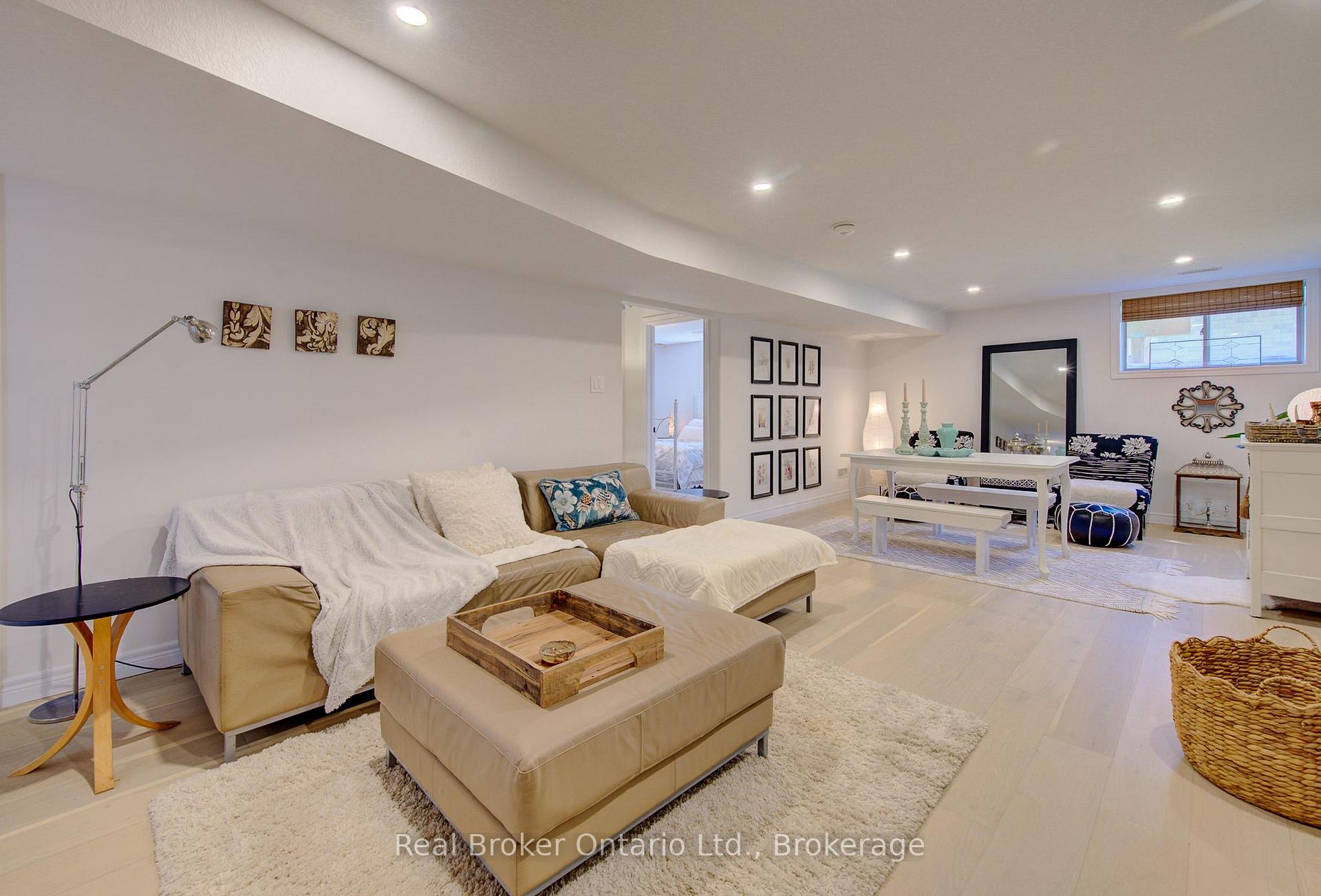 Photo 41 of Unit 52, 29 Schuyler Street, Brant, Paris — HOMEH