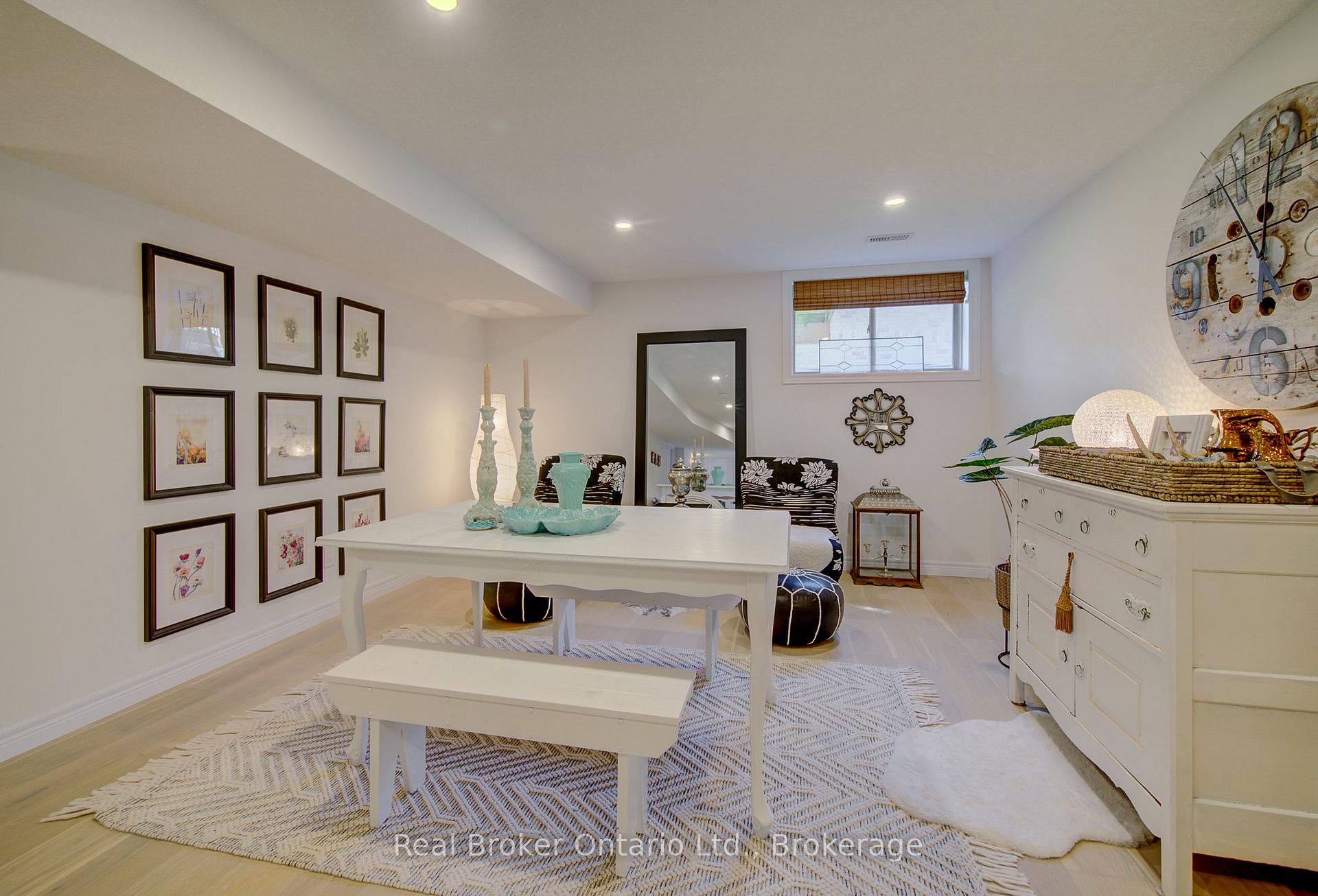 Photo 42 of Unit 52, 29 Schuyler Street, Brant, Paris — HOMEH