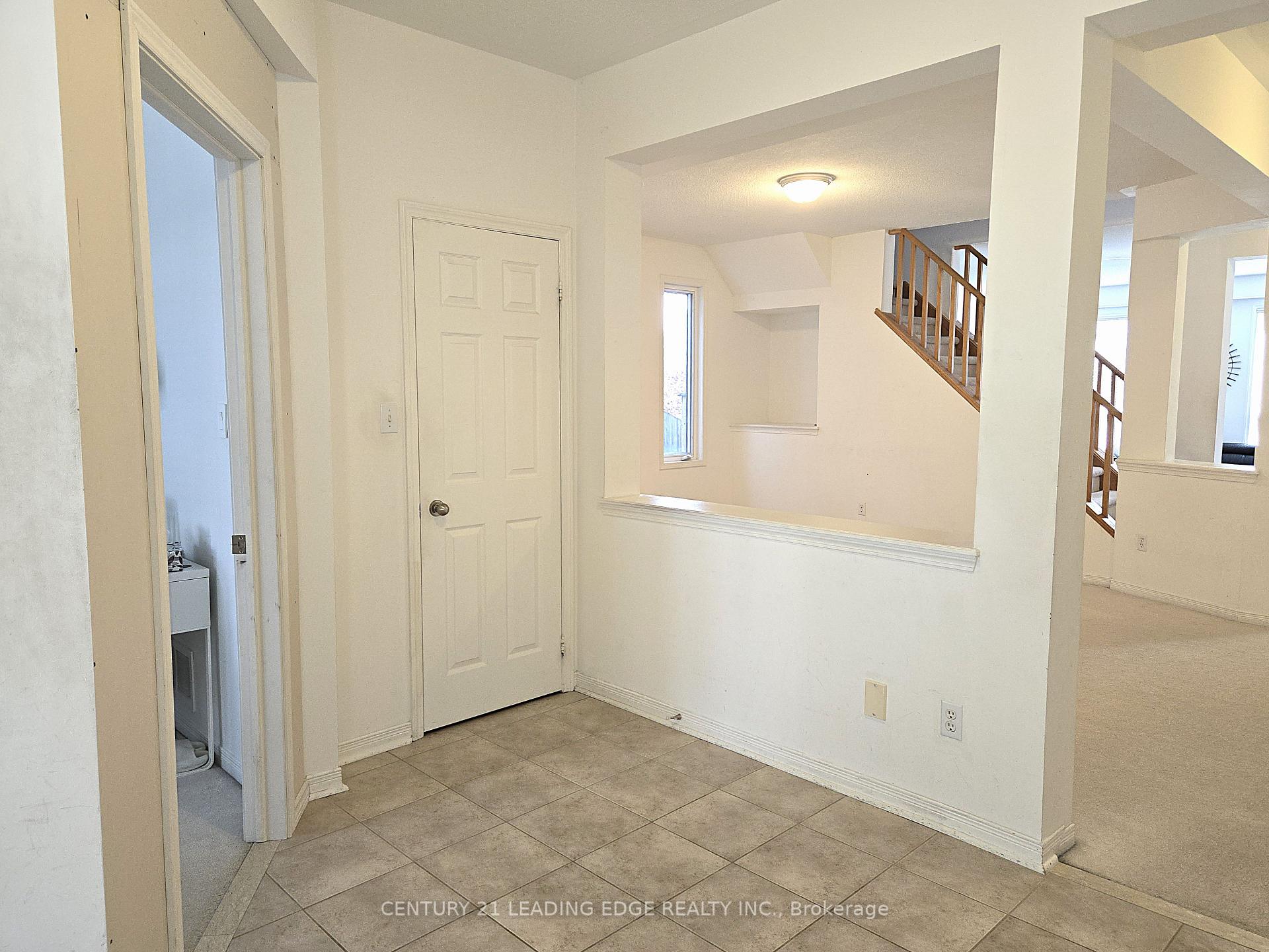 Photo 3 of 22 Westgate Avenue, Ajax, Central East — HOMEH