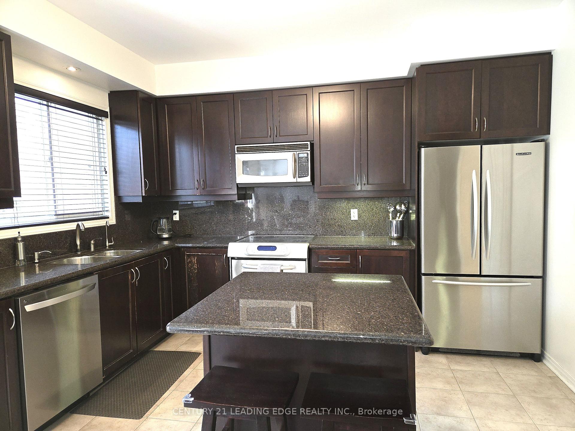 Photo 9 of 22 Westgate Avenue, Ajax, Central East — HOMEH
