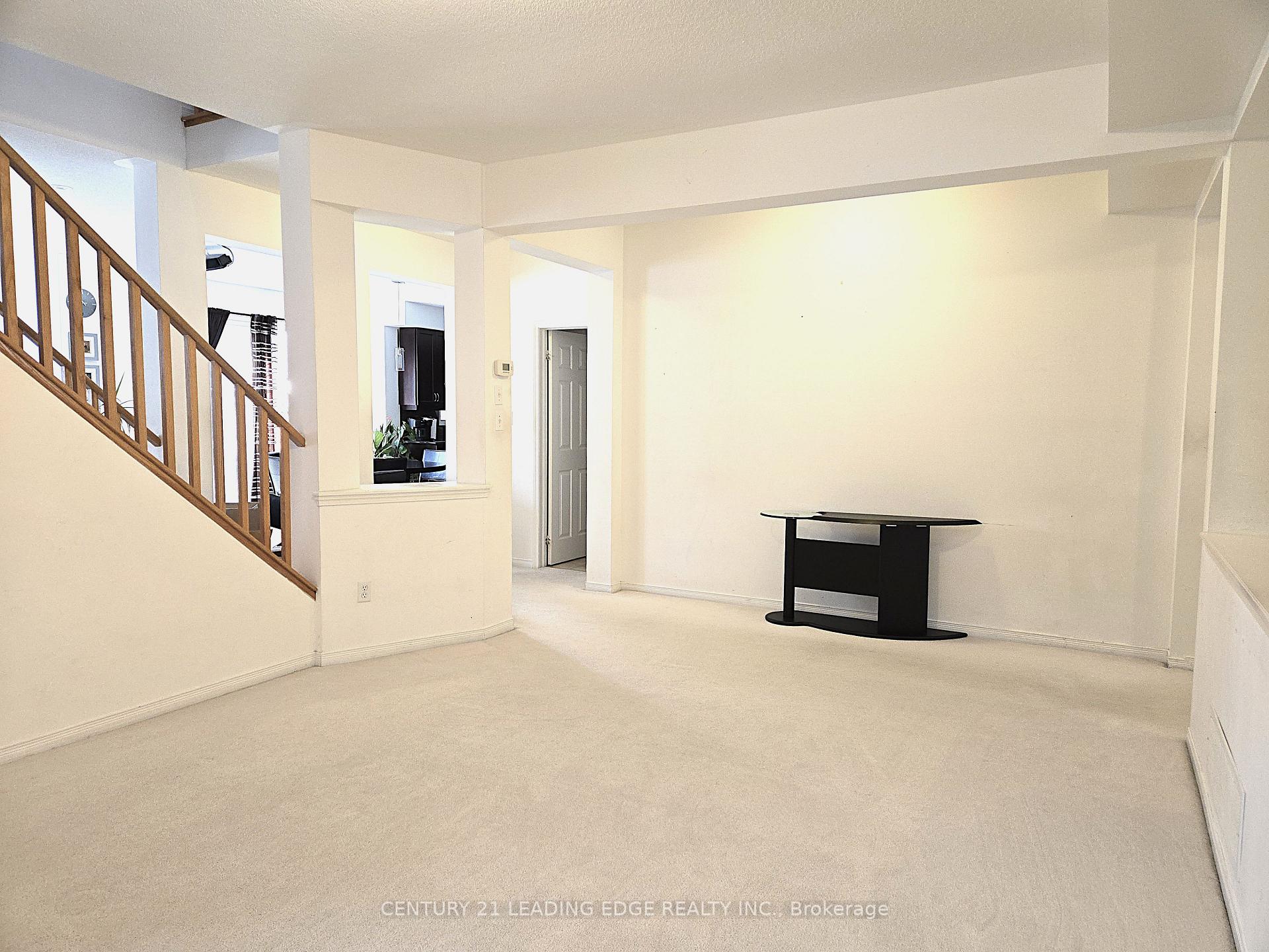 Photo 12 of 22 Westgate Avenue, Ajax, Central East — HOMEH