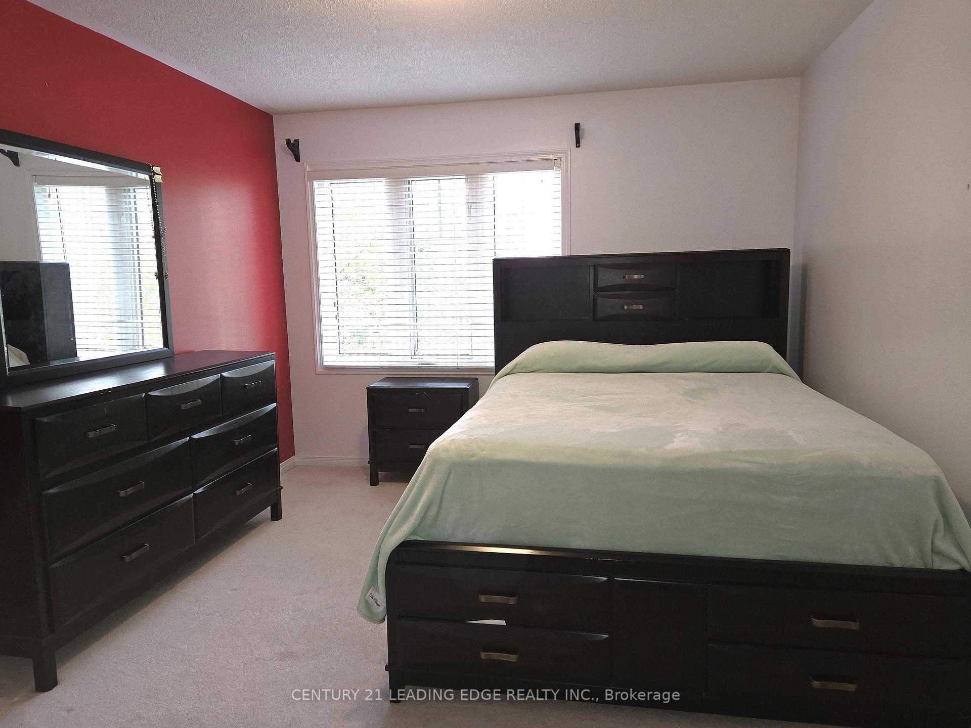 Photo 22 of 22 Westgate Avenue, Ajax, Central East — HOMEH