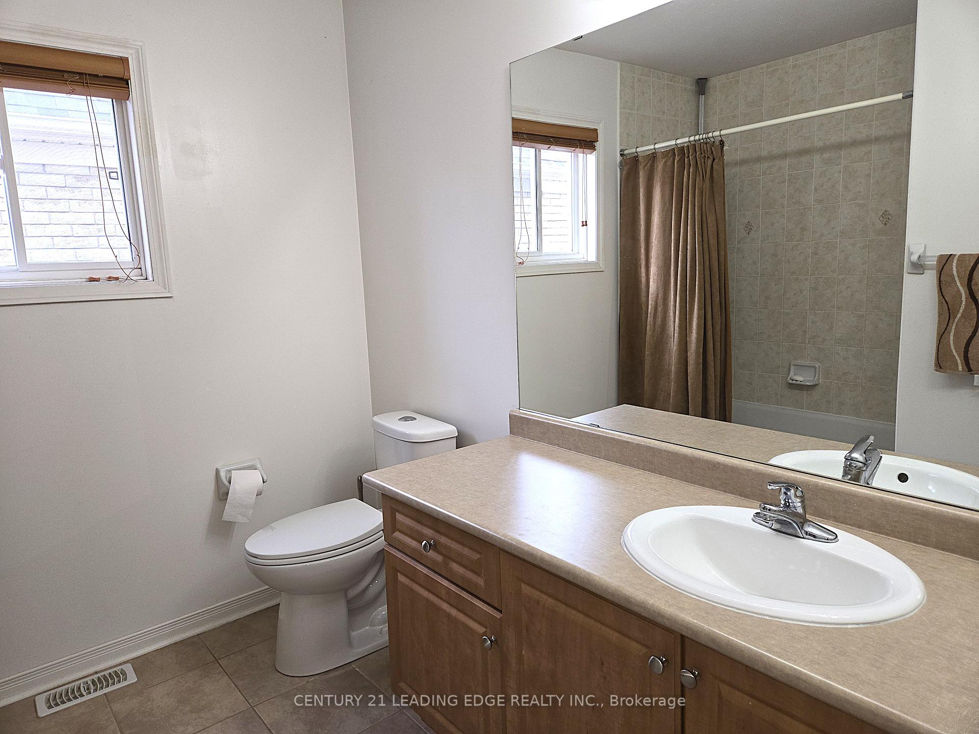 Photo 24 of 22 Westgate Avenue, Ajax, Central East — HOMEH