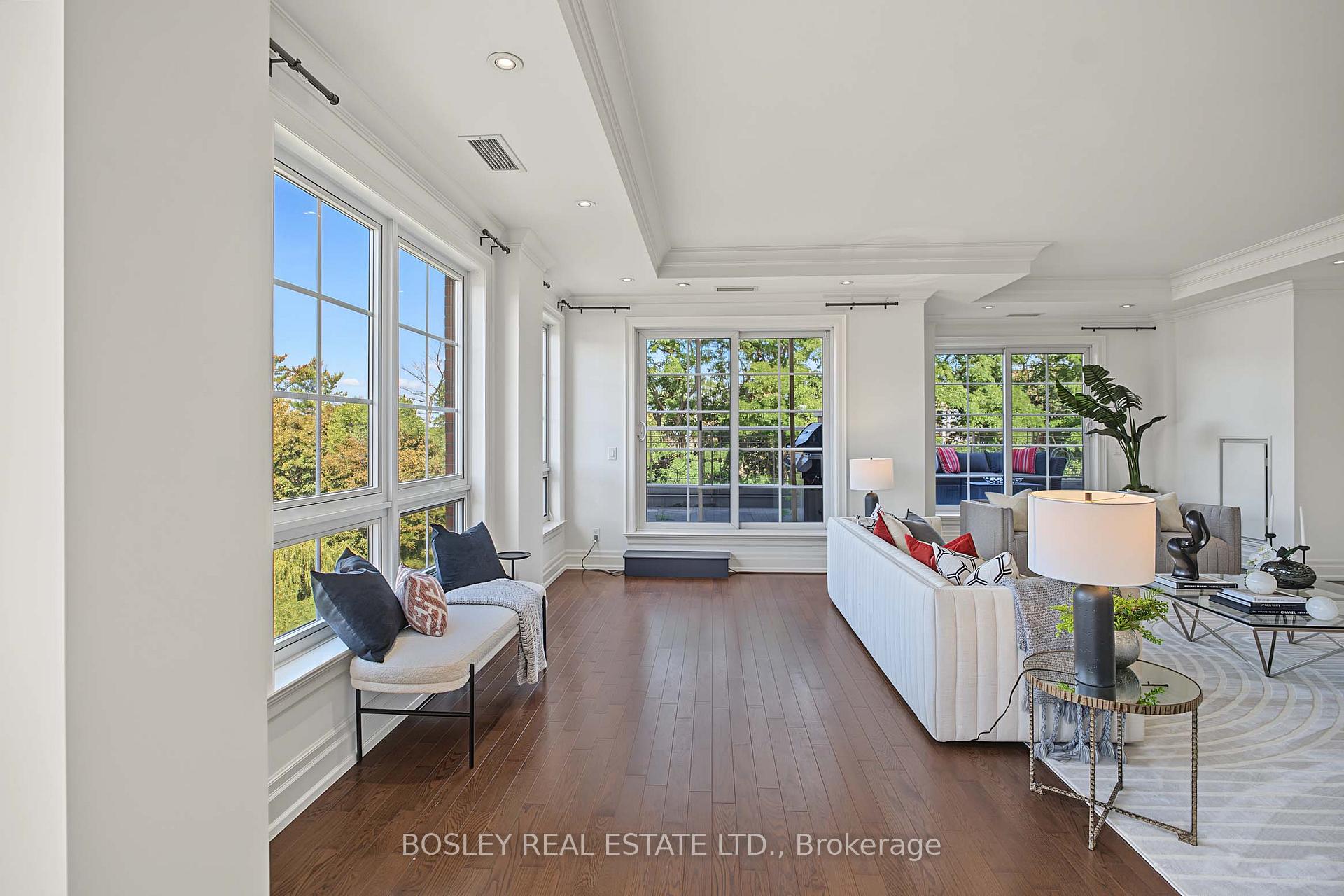 Photo 4 of Unit 504, 21 Burkebrook Place, North York, Bridle Path-Sunnybrook-York Mills — HOMEH