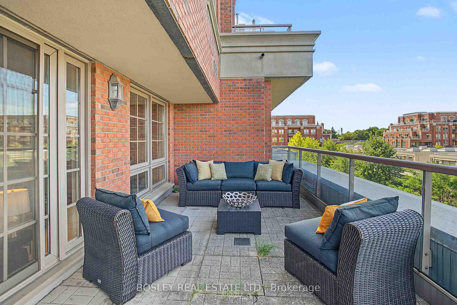 Photo 8 of Unit 504, 21 Burkebrook Place, North York, Bridle Path-Sunnybrook-York Mills — HOMEH