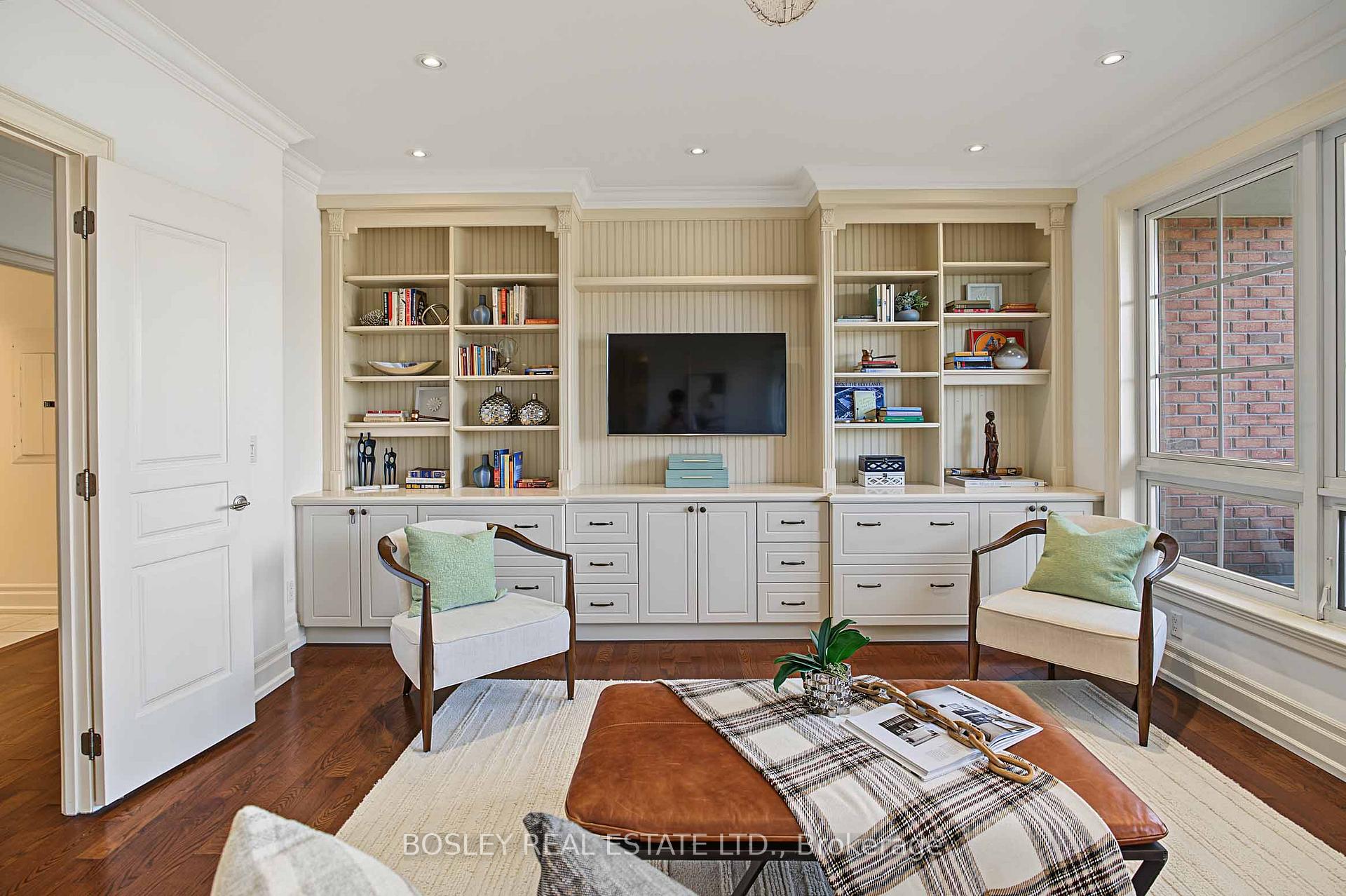Photo 16 of Unit 504, 21 Burkebrook Place, North York, Bridle Path-Sunnybrook-York Mills — HOMEH