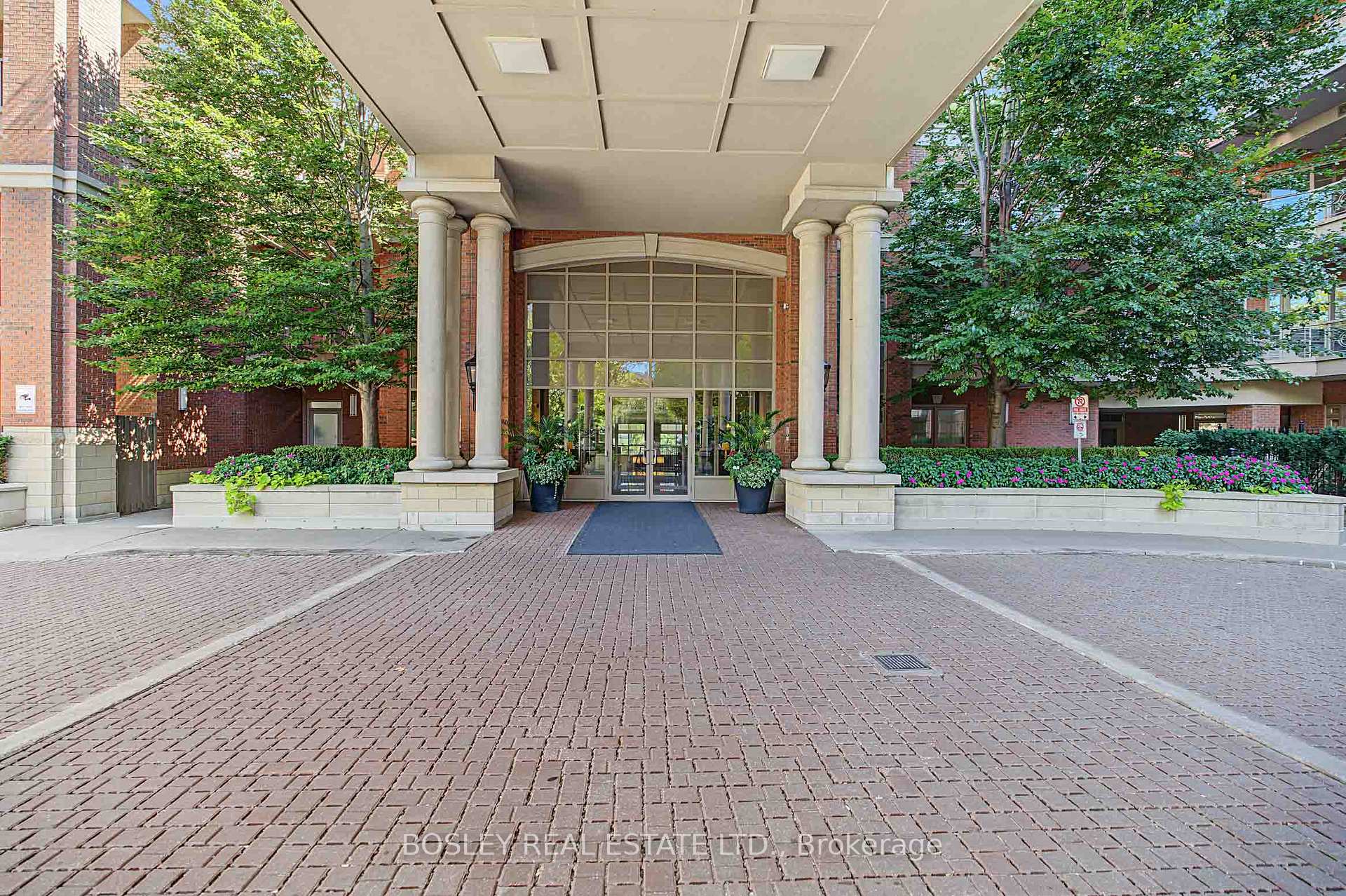 Photo 35 of Unit 504, 21 Burkebrook Place, North York, Bridle Path-Sunnybrook-York Mills — HOMEH