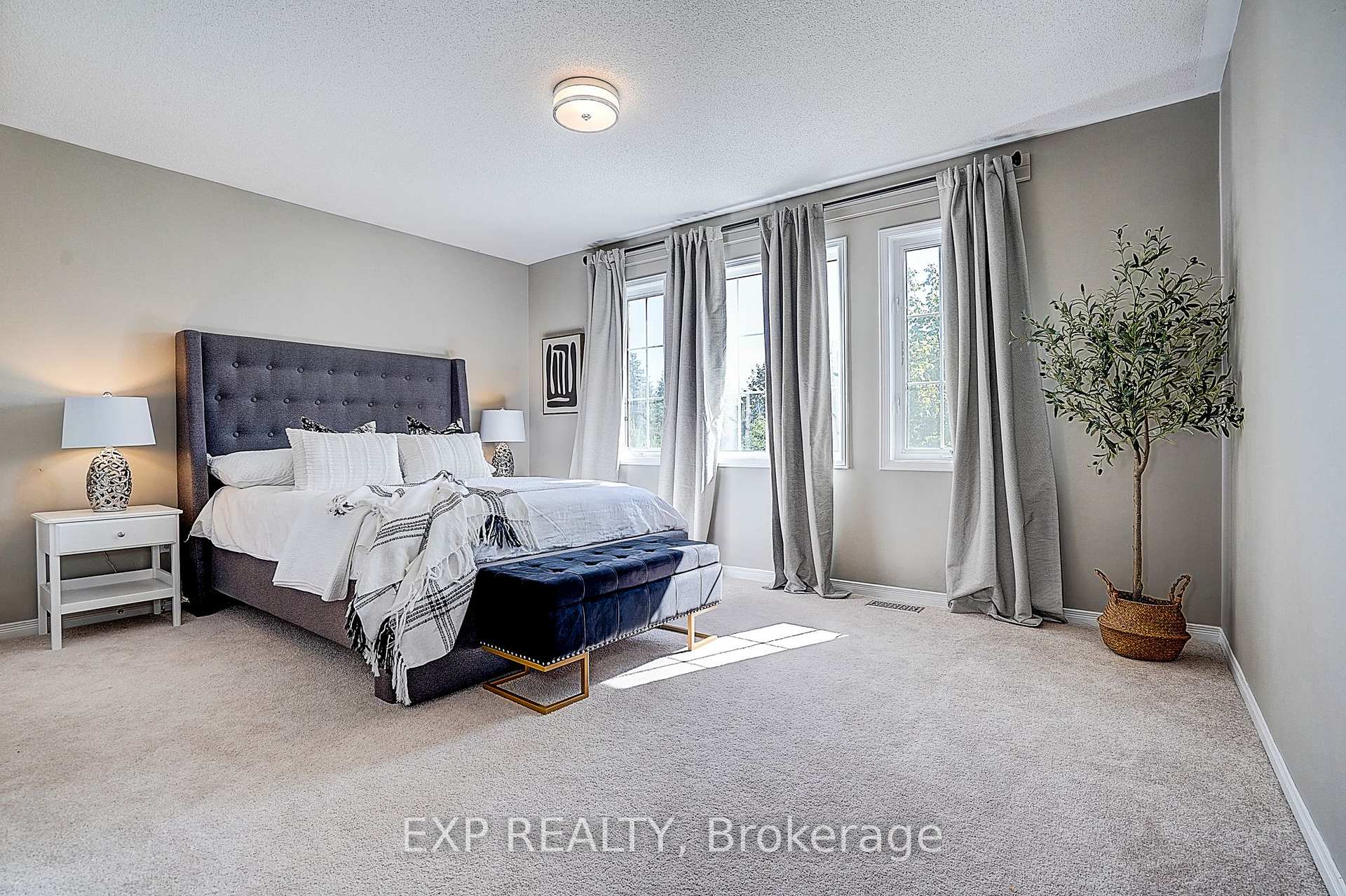 Photo 24 of 499 Silken Laumann Drive, Newmarket, Stonehaven-Wyndham — HOMEH