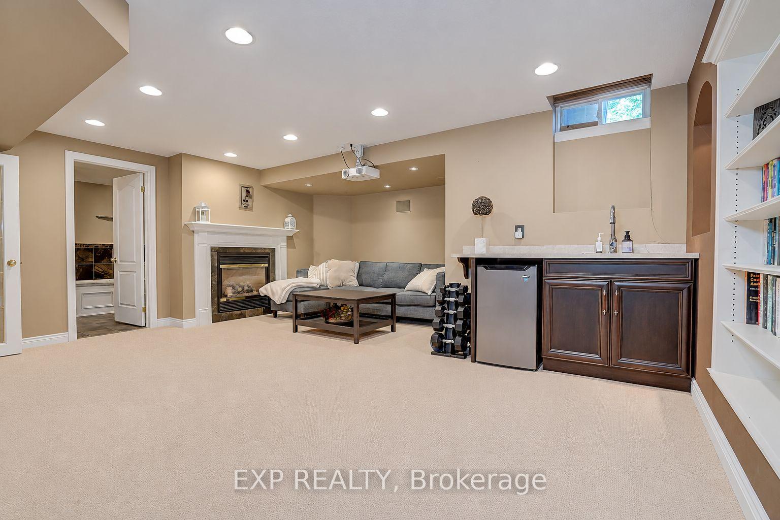 Photo 30 of 499 Silken Laumann Drive, Newmarket, Stonehaven-Wyndham — HOMEH