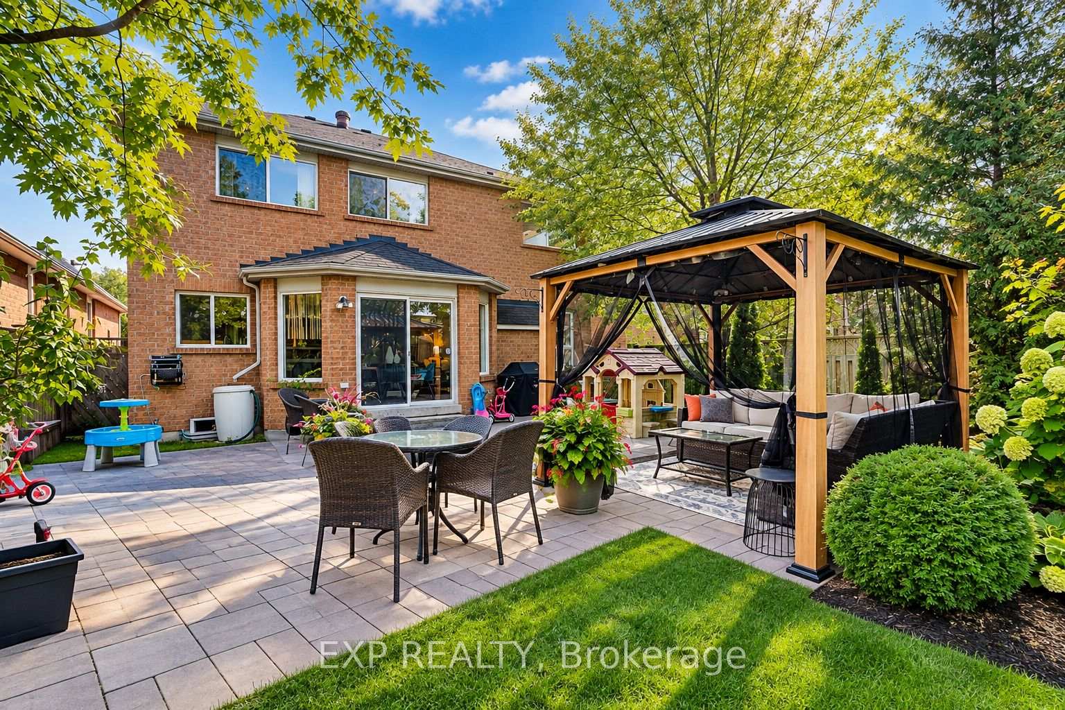 Photo 35 of 499 Silken Laumann Drive, Newmarket, Stonehaven-Wyndham — HOMEH