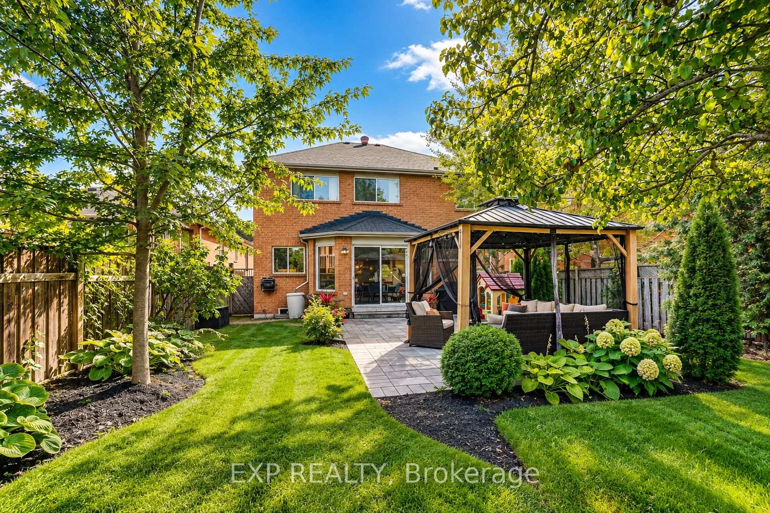 Photo 37 of 499 Silken Laumann Drive, Newmarket, Stonehaven-Wyndham — HOMEH